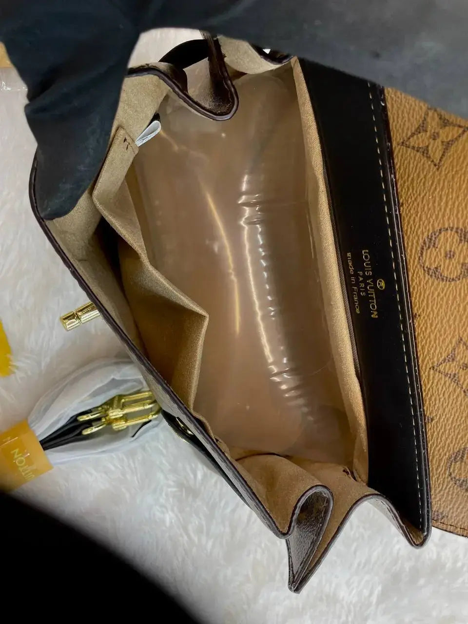 Louis Vuitton lv premium bag for girls