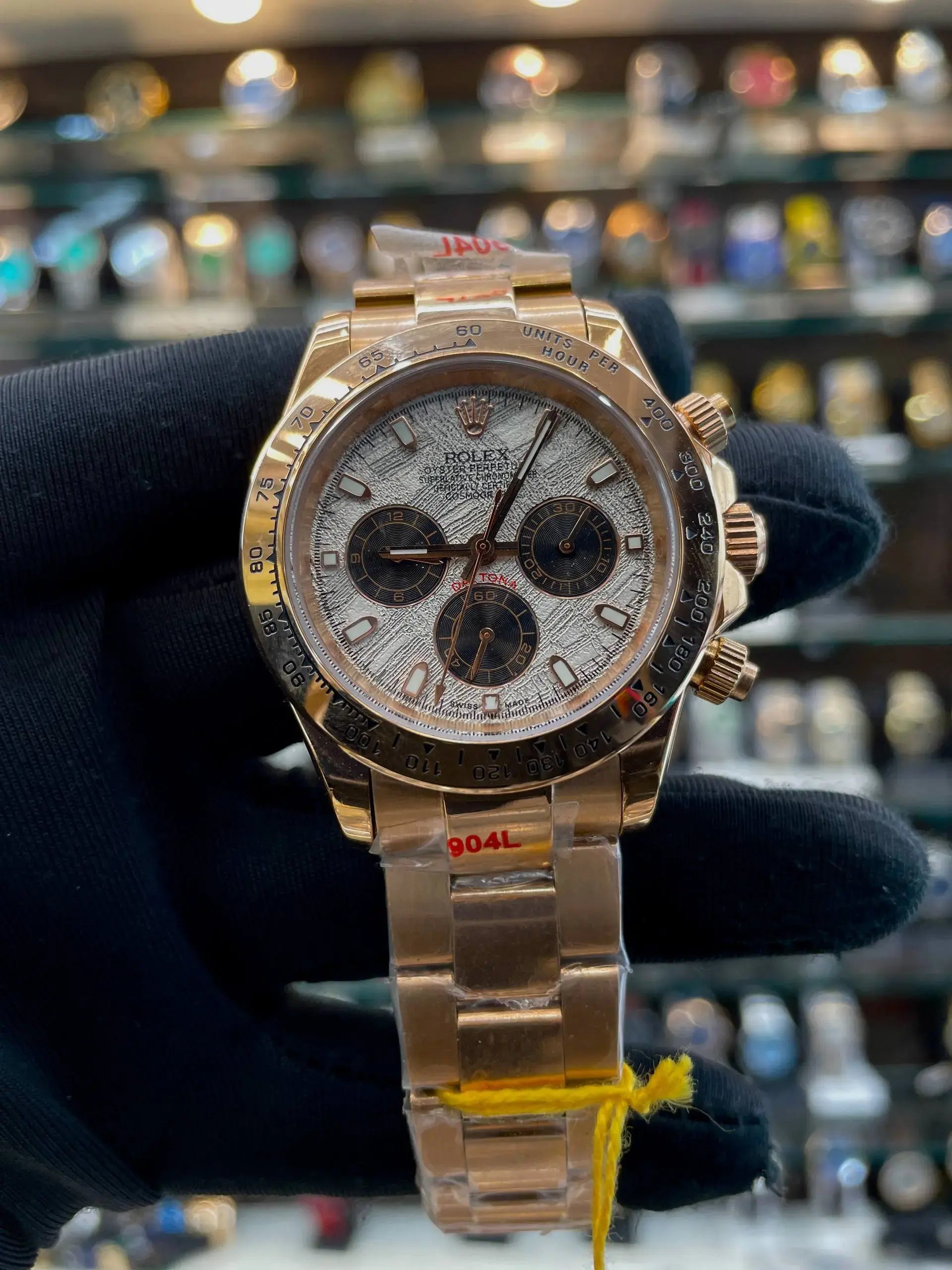 Rolex daytona 116505 rose gold meteorite dial in master piece