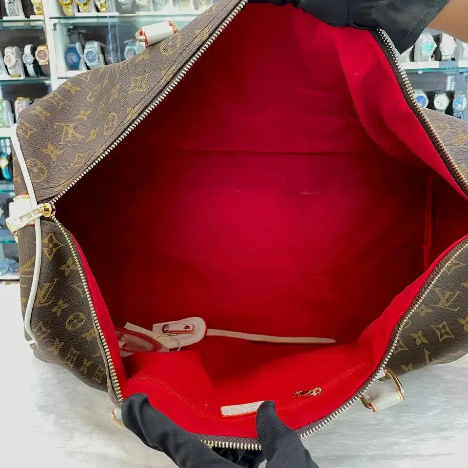 Louis Vuitton lv premium duffle bag