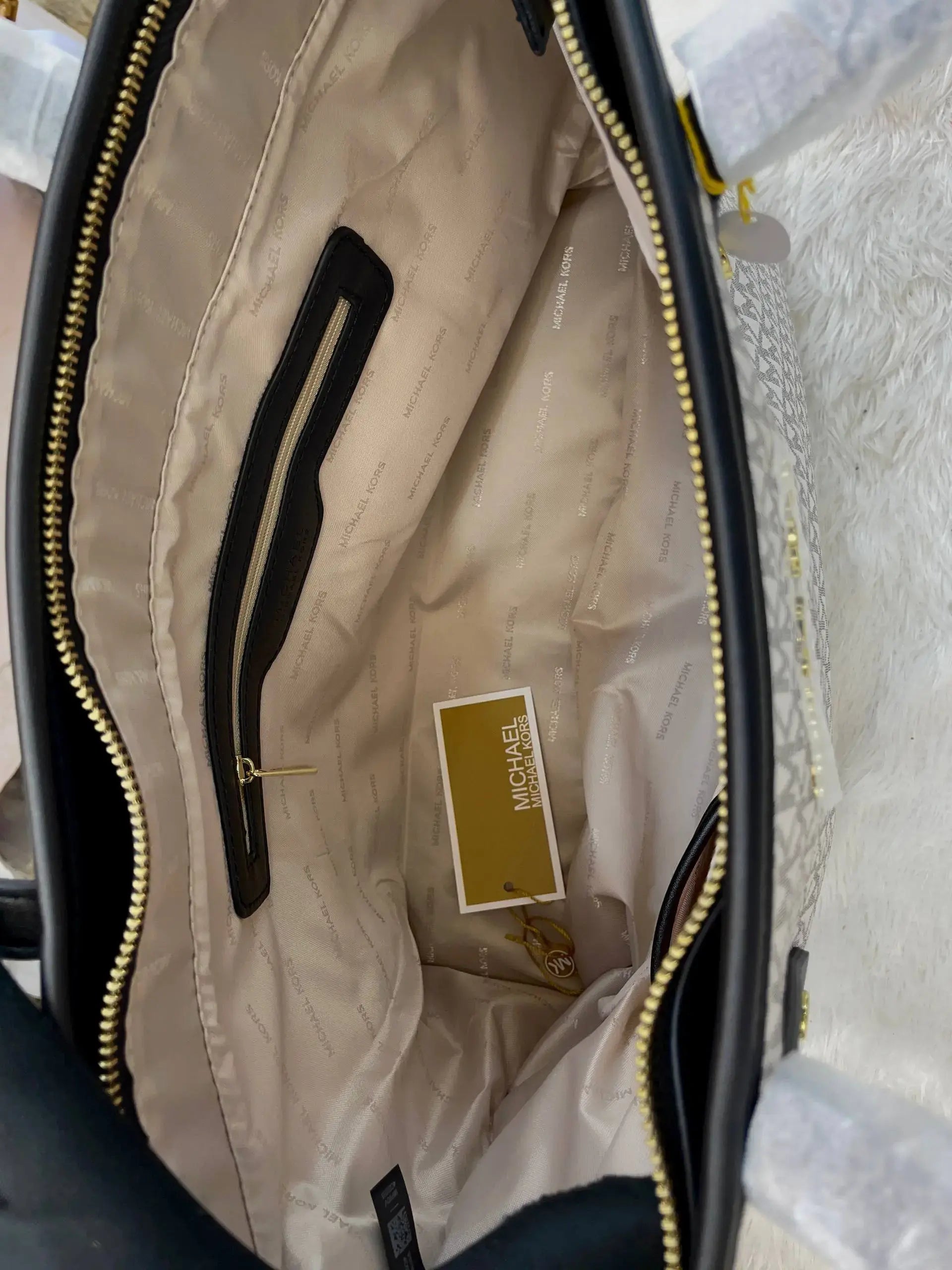 Michael Kors tote bag with pouch for girls