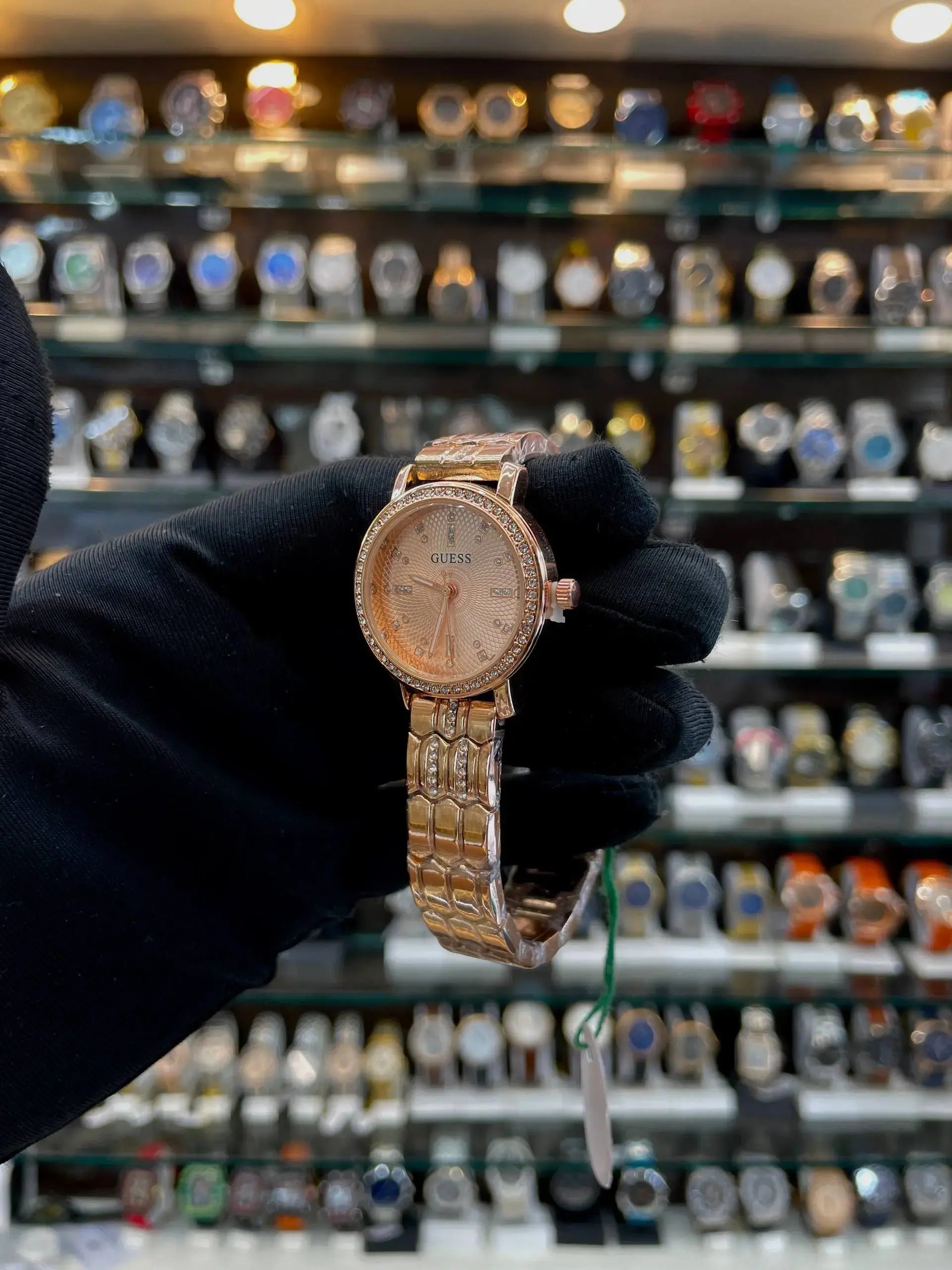 Rose gold dial diamond on dial & body