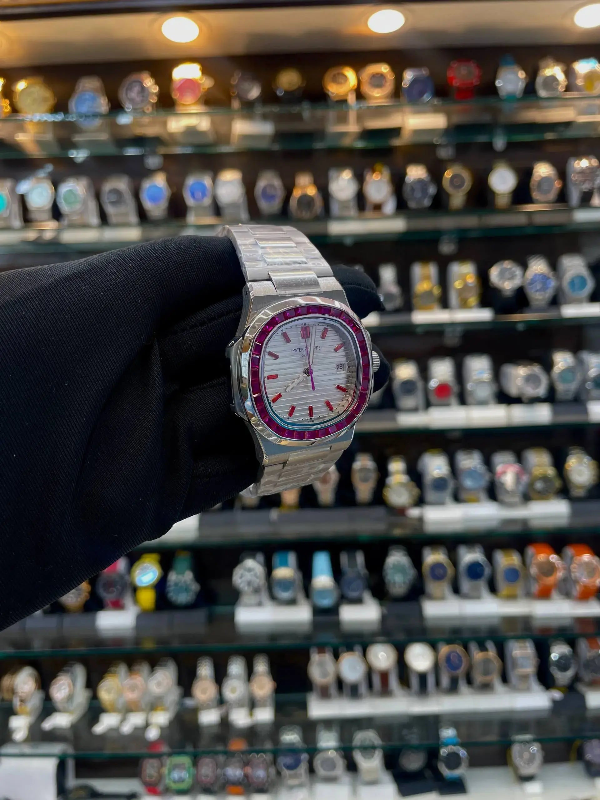 Patek phillipe nautilus. Joaillerie in master piece white dial