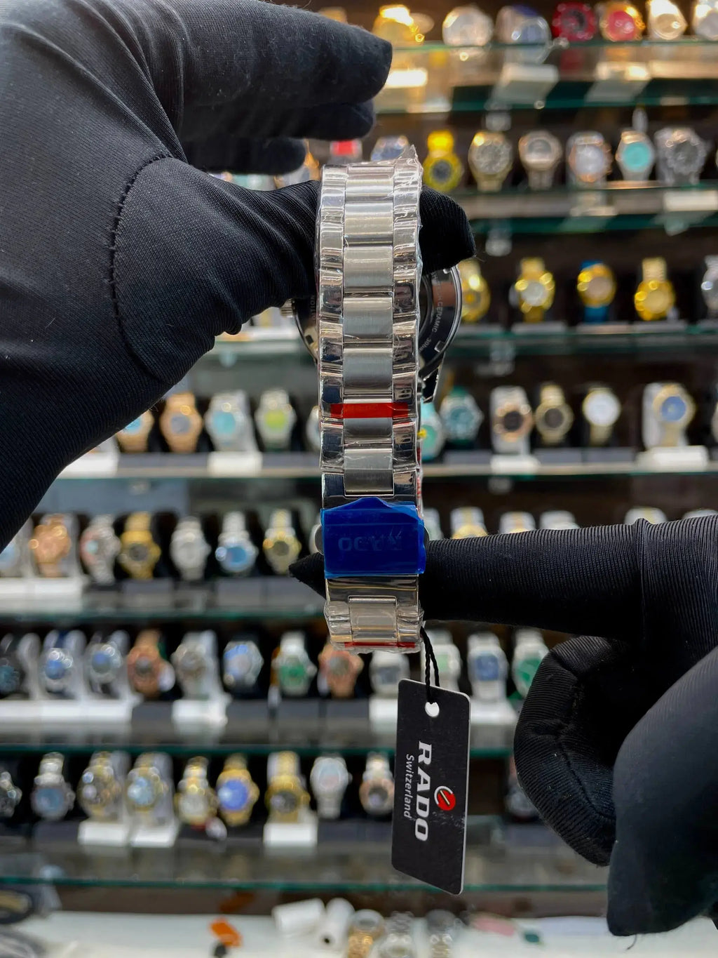 Rado captain-cook now transparent in master
