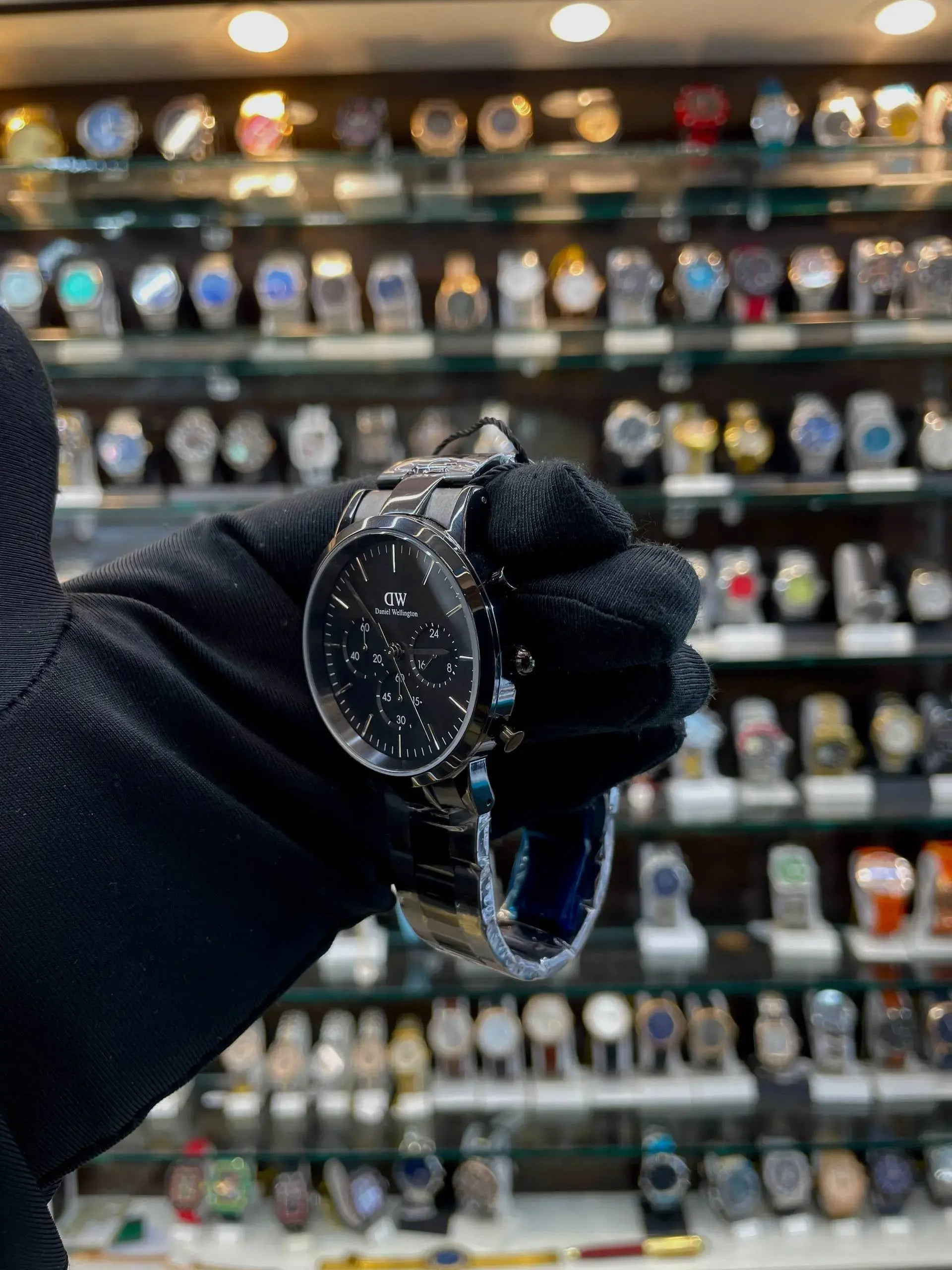 Daniel Wellington (dw) iconic chronograph (link onyx s) in master piece full black