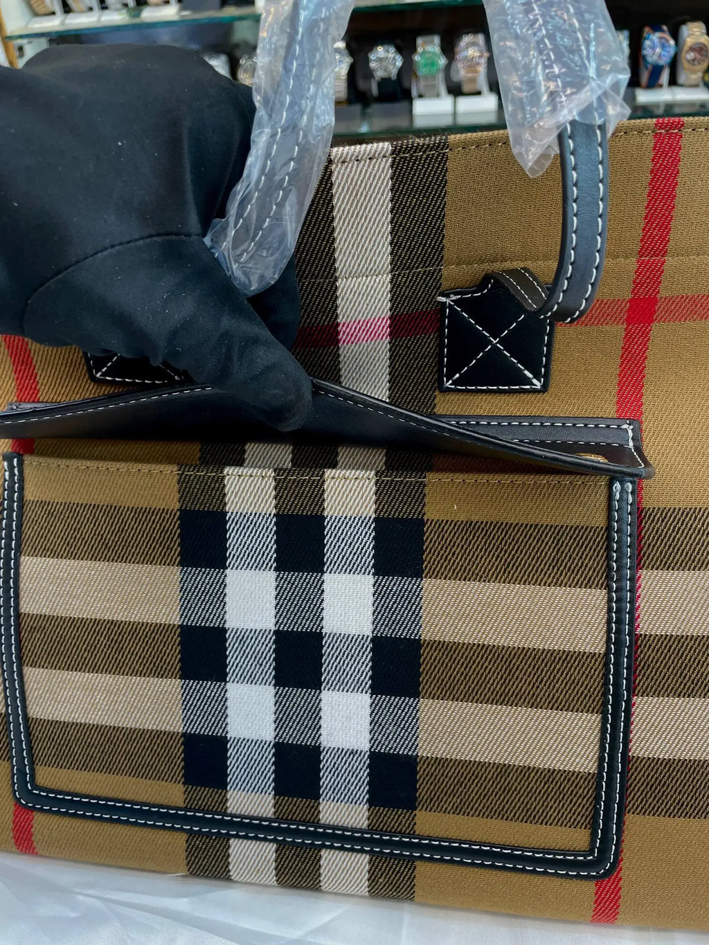 Burberry handbag for girls