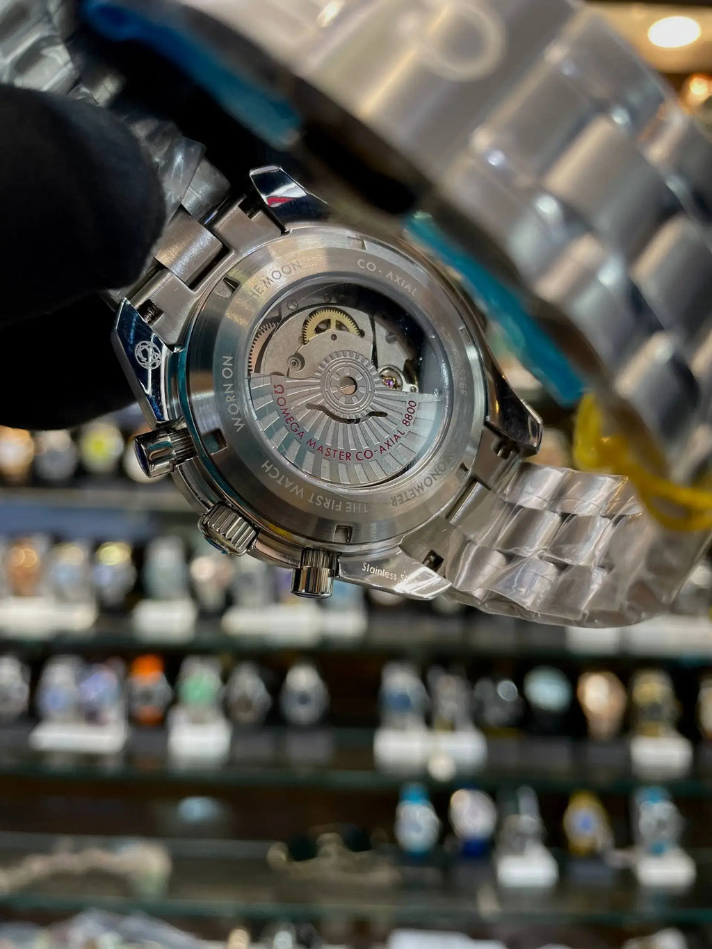 Omega speedmaster moon phase in master automatic