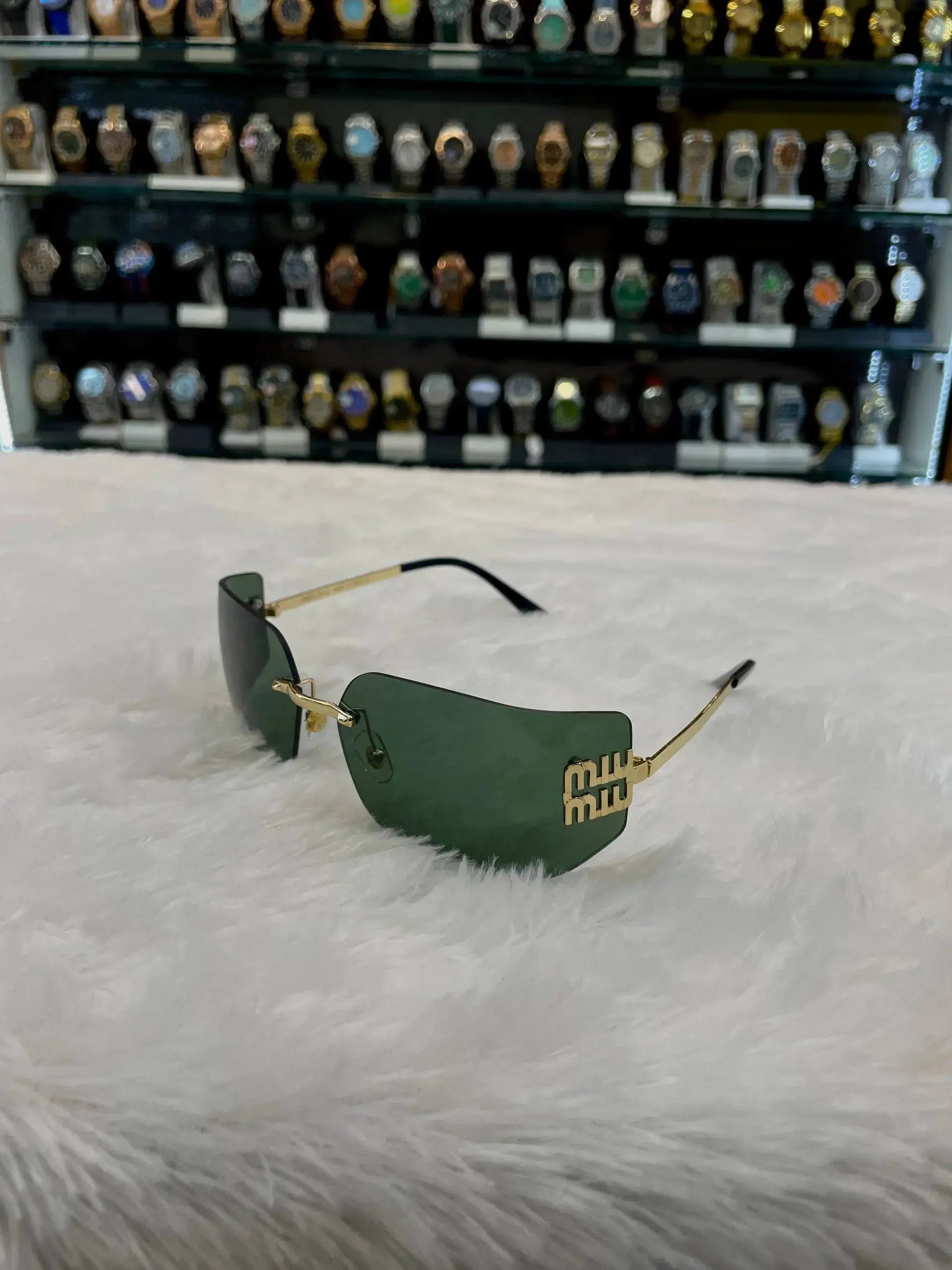 Miui women's retro sunshade sunglasses curved