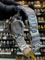 Tag heuer carrera twin-time now in master piece