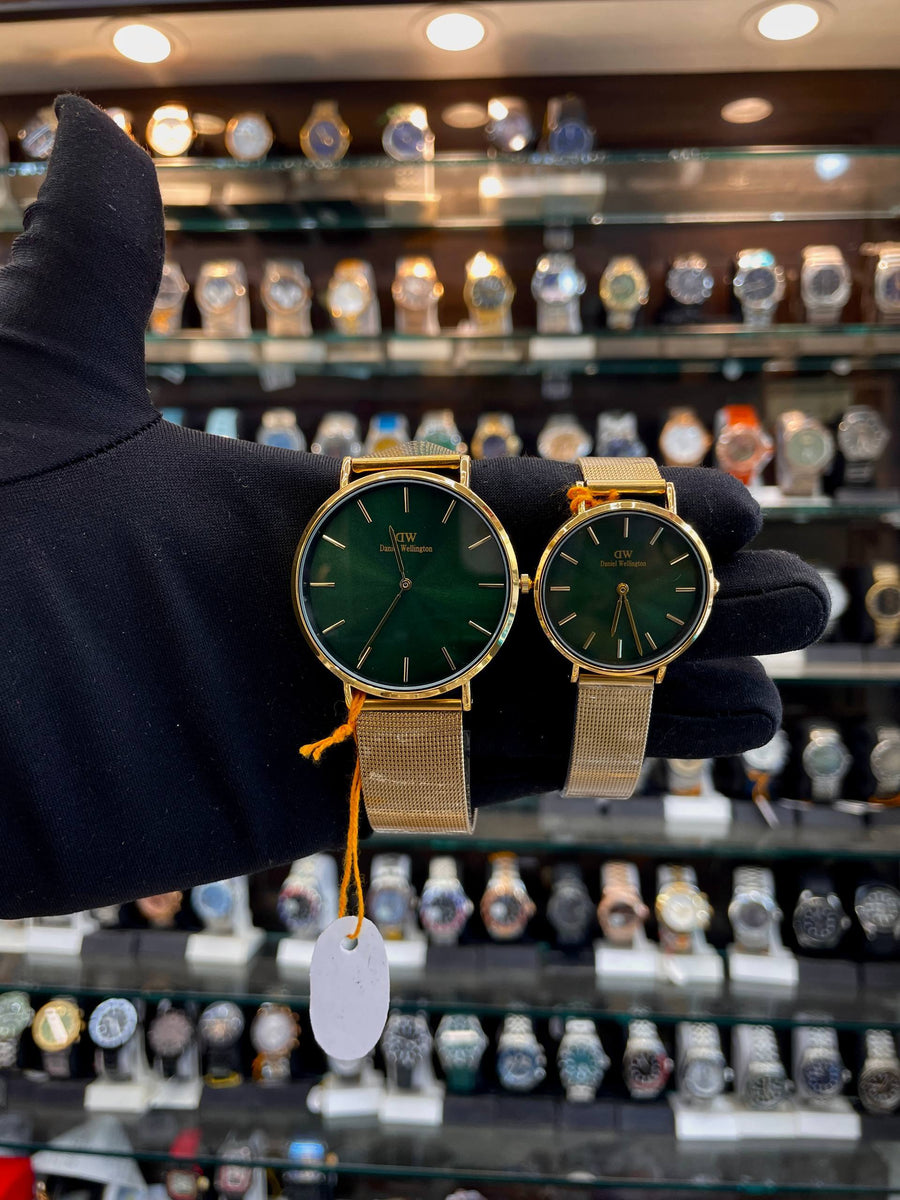 Daniel Wellington (DW) Couple Gold Chain Watch Set