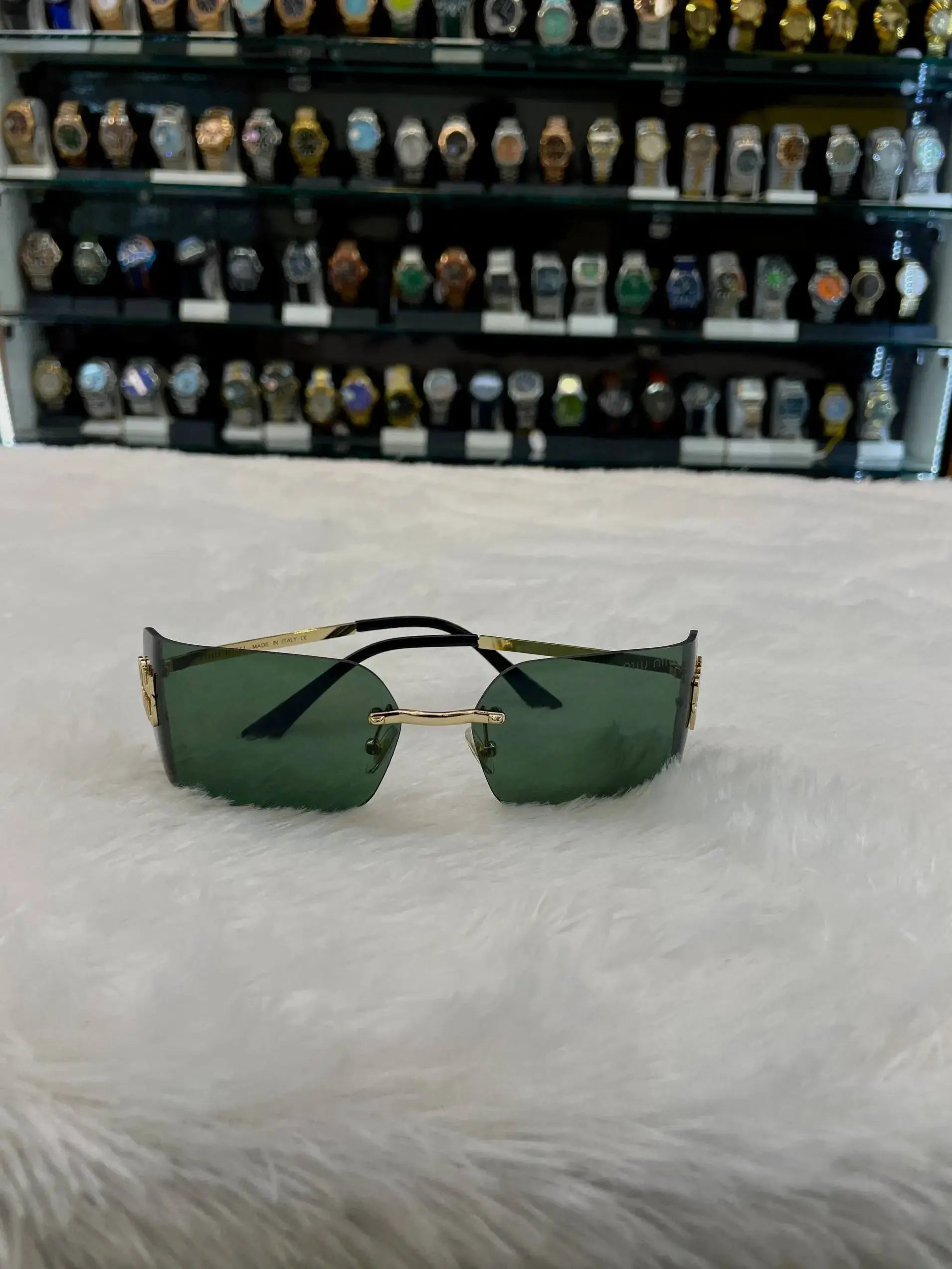 Miui women's retro sunshade sunglasses curved