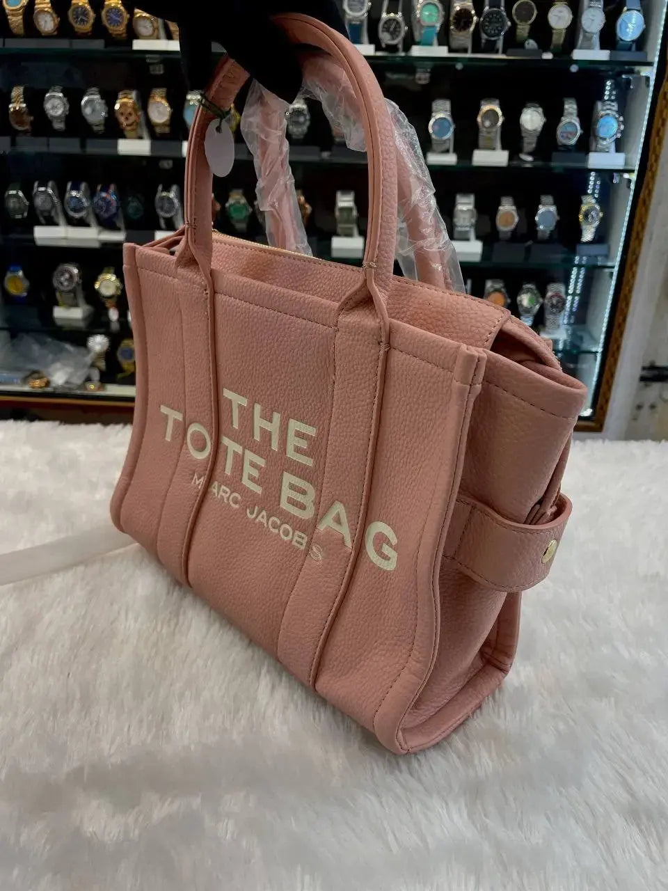 Marc Jacobs the leather medium Tote bag for girls