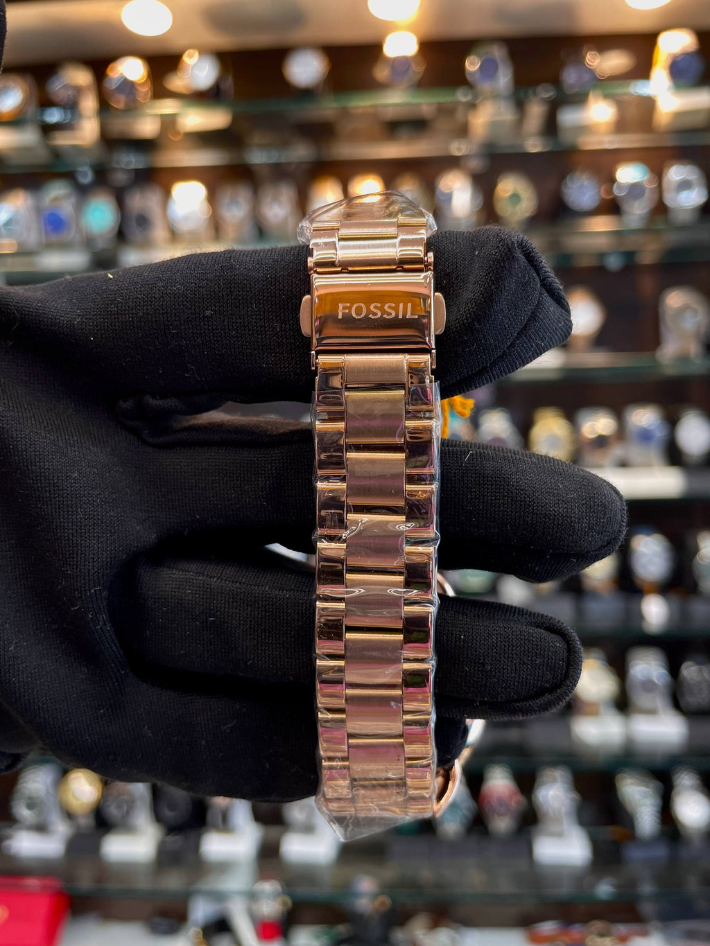 Fossil Tailor rose gold watch strap