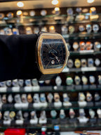 Franck Muller Vanguard rose gold metal body close up