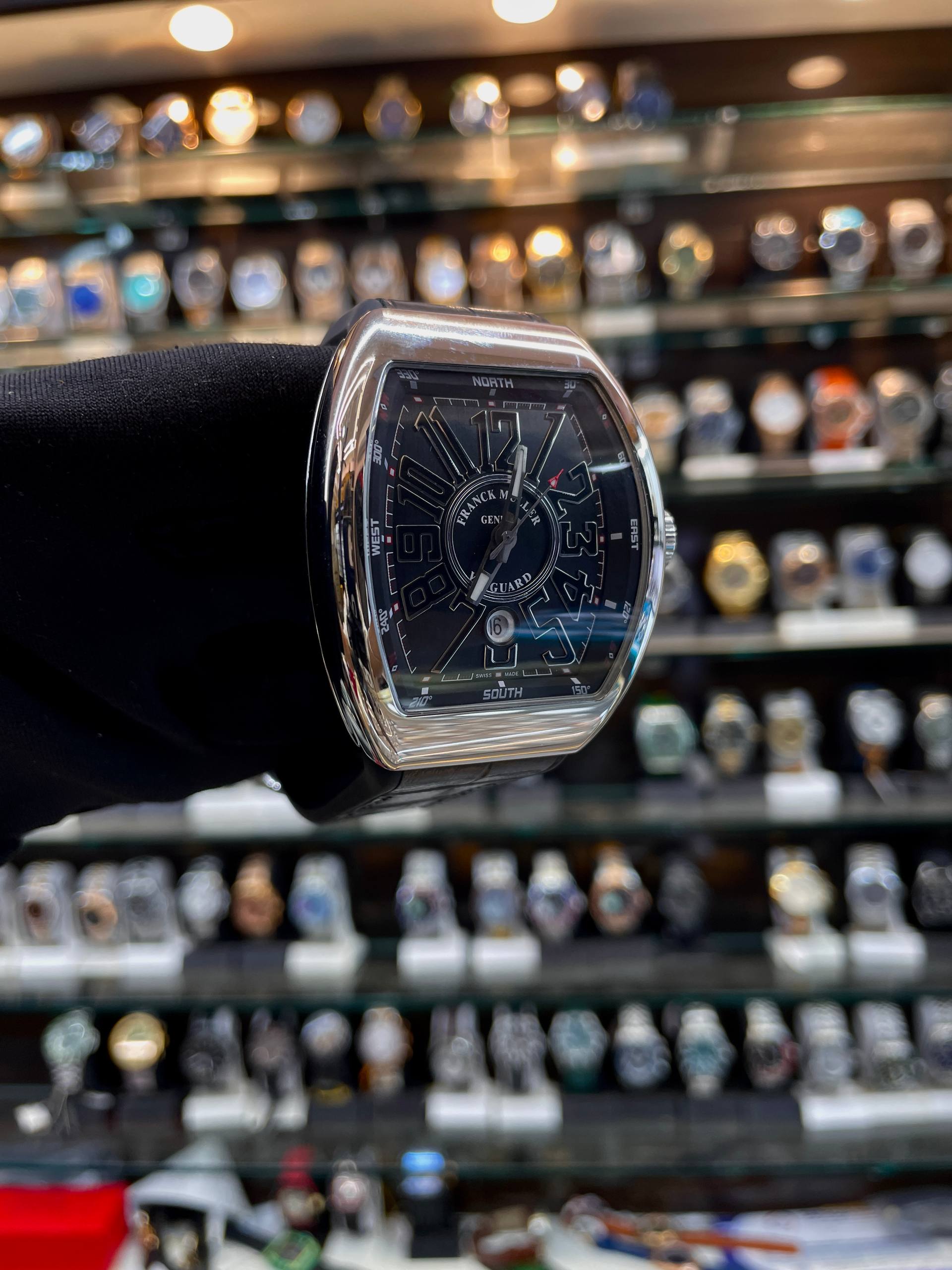 Franck Muller Vanguard Yachting black watch close up