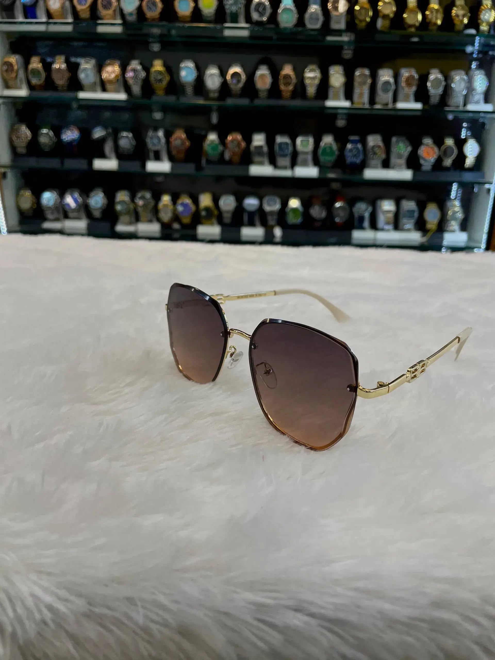 Balenciaga big frame for girls in master piece
