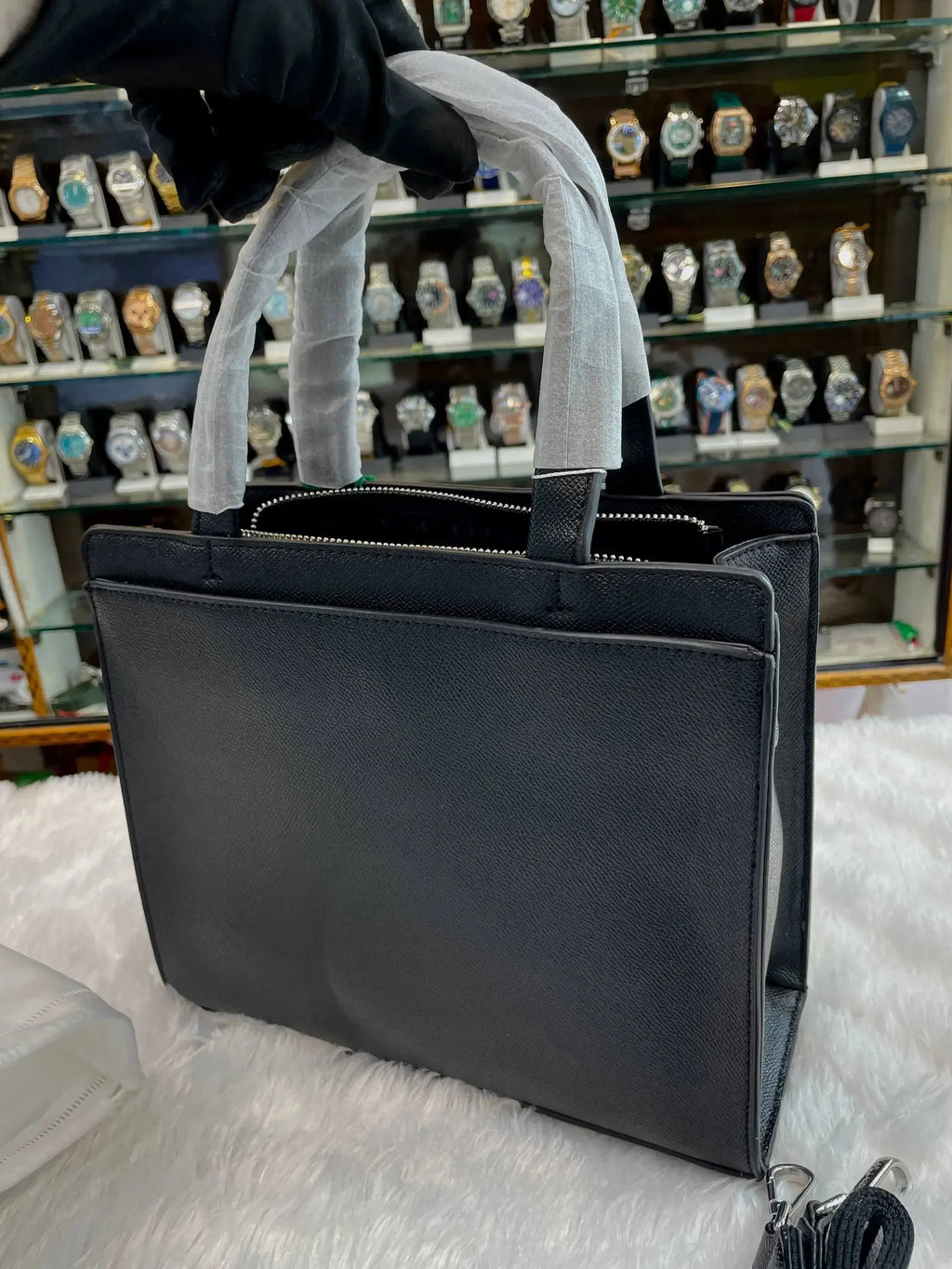 Karl lagerfield sling bag for girls