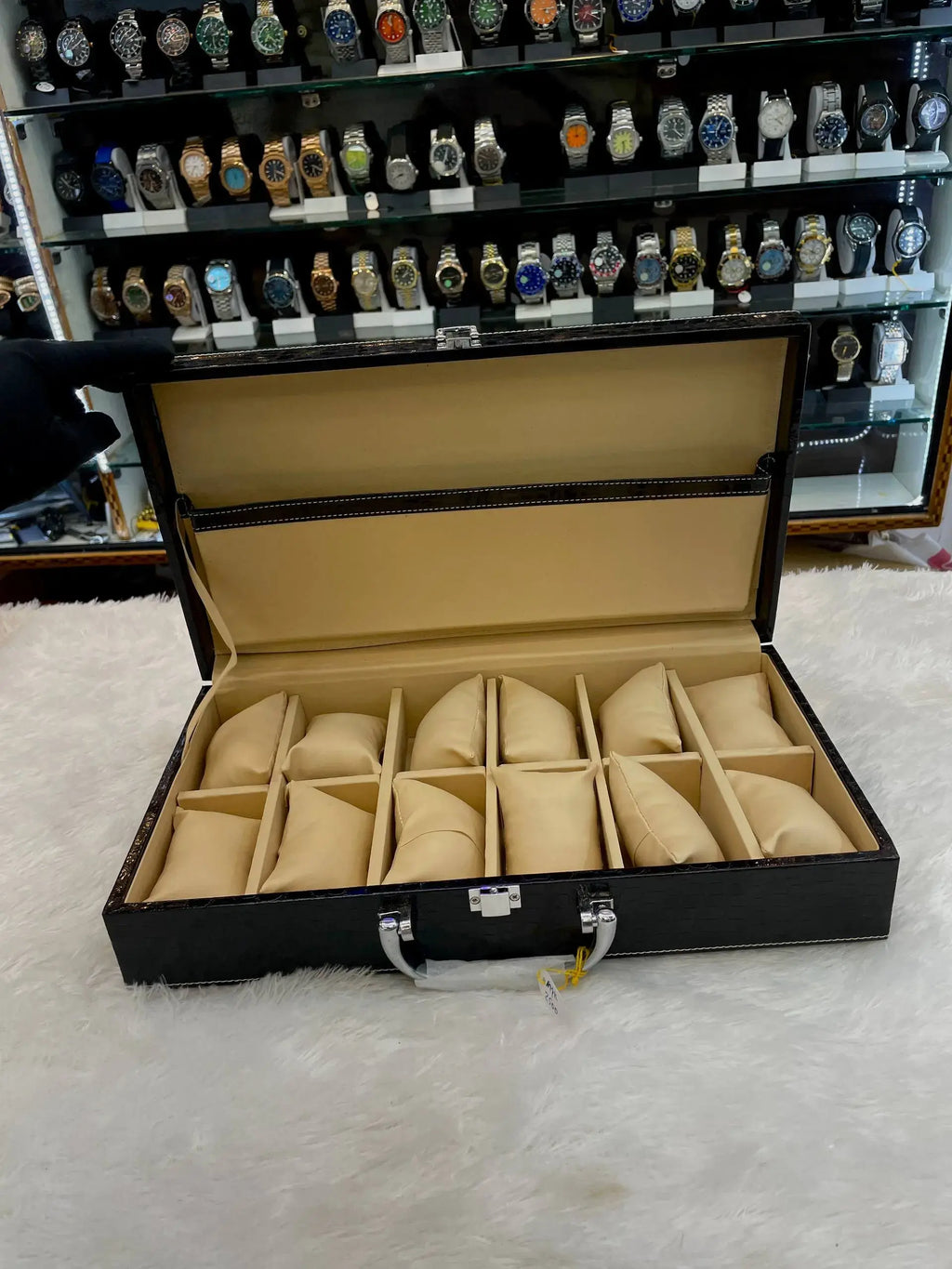 12pc cobra body briefcase (watch organiser)