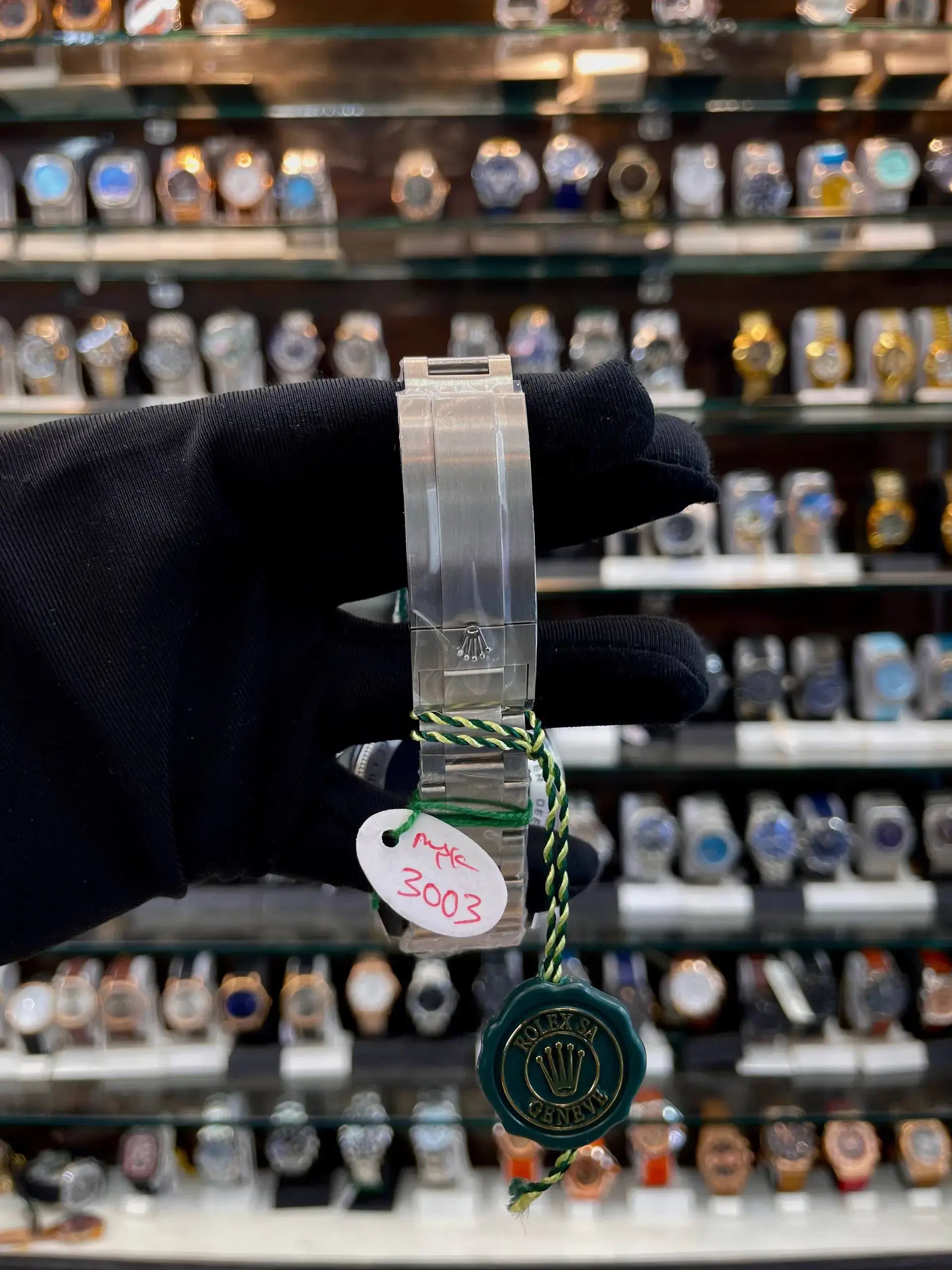 Rolex deepsea (original gas escape valve) sea-dweller limited edition