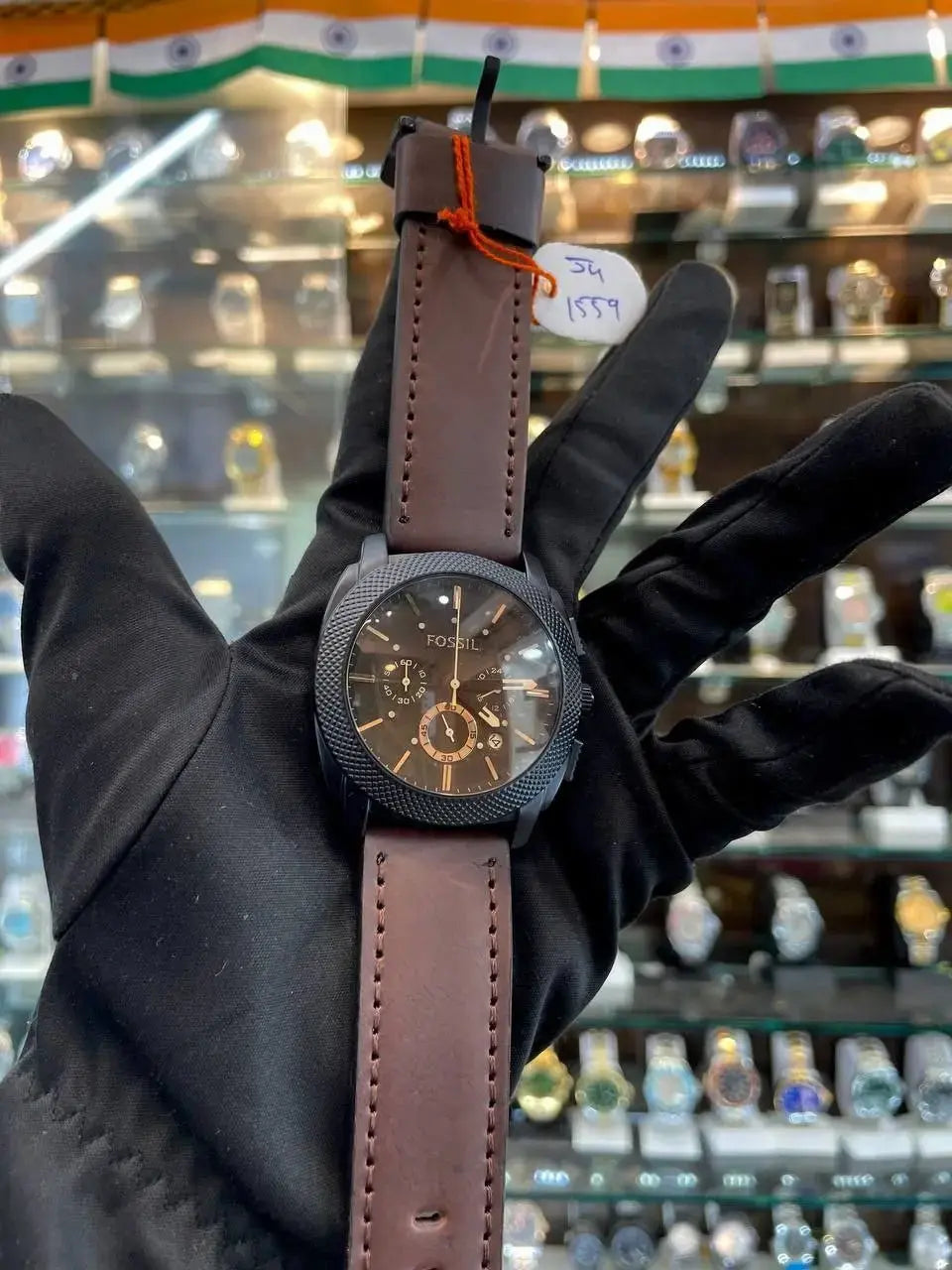 Fossil analog watch with chronograph working