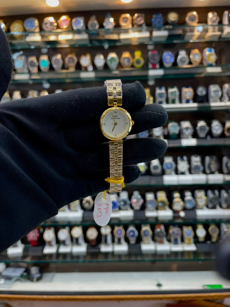 Daniel Wellington (dw) elan lumine gold girls watch