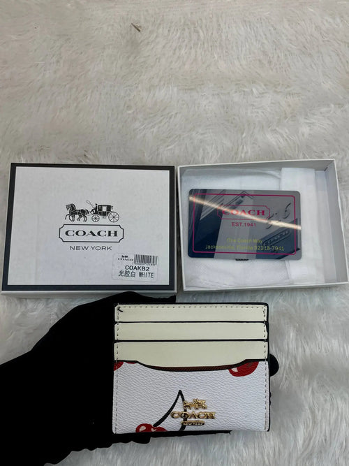 Coach card holder for girls in cherry