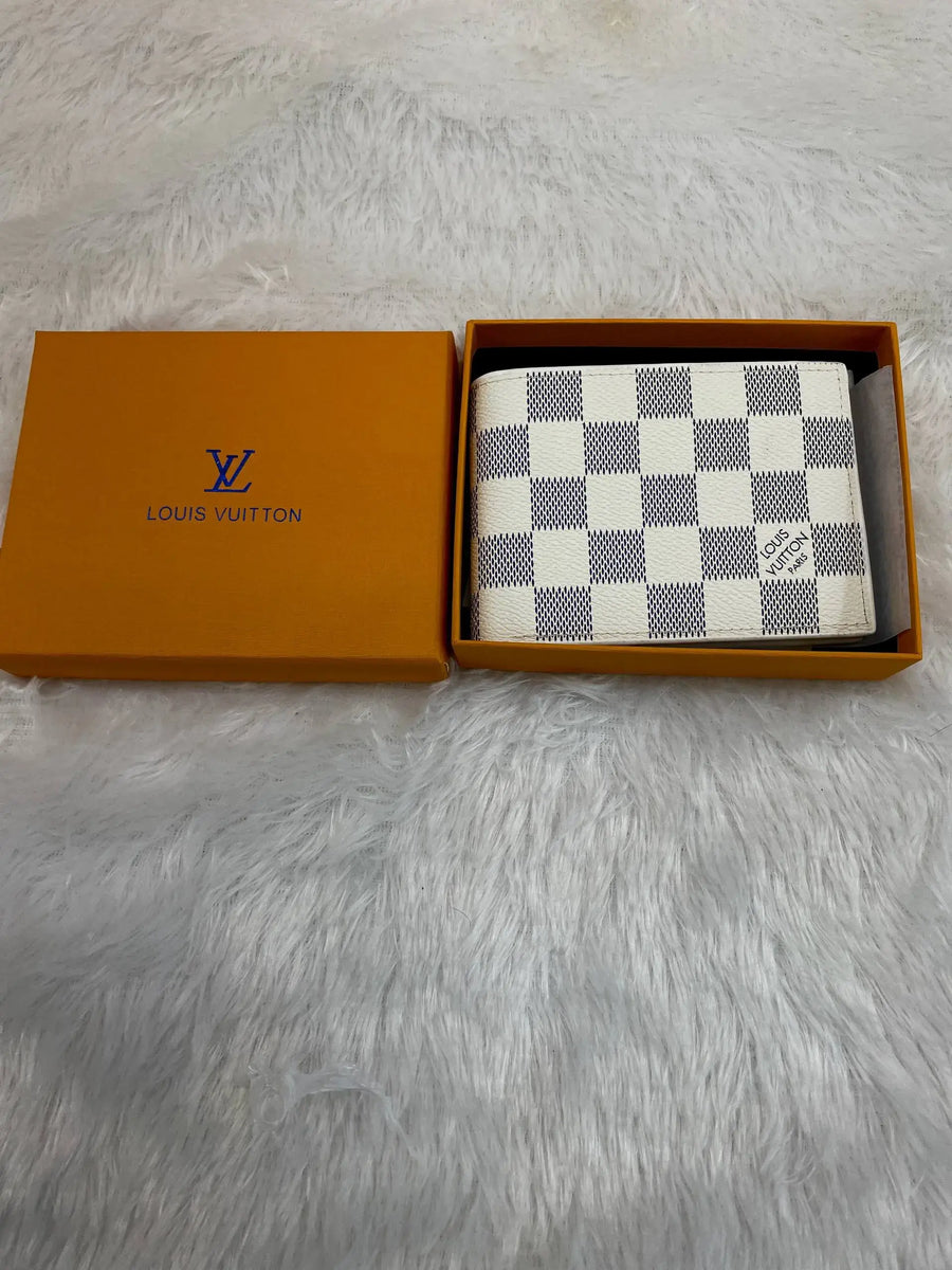 Louis vuitton (lv) premium wallet white body print