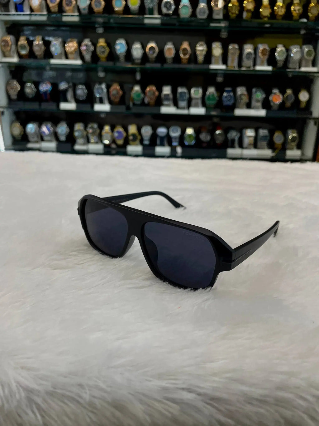 Tom Ford logo sunglasses for men in master piece