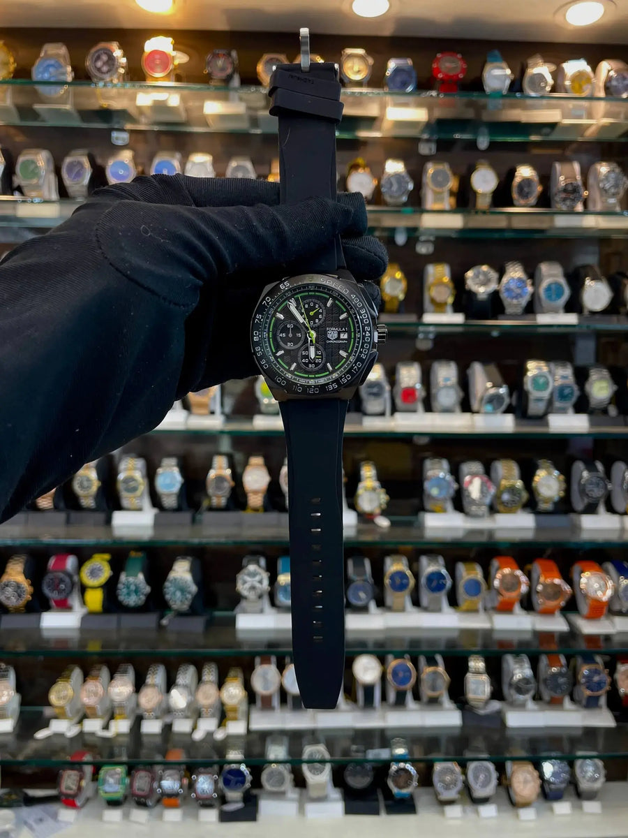 Tag heuer formula 1 chrono now in silicon