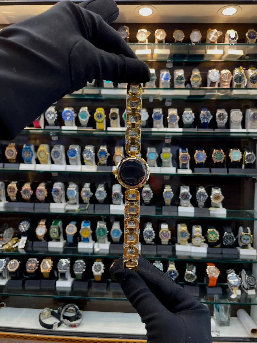 Fossil girls watch under budget in gold
