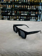Louis vuitton (lv) square frame in master piece