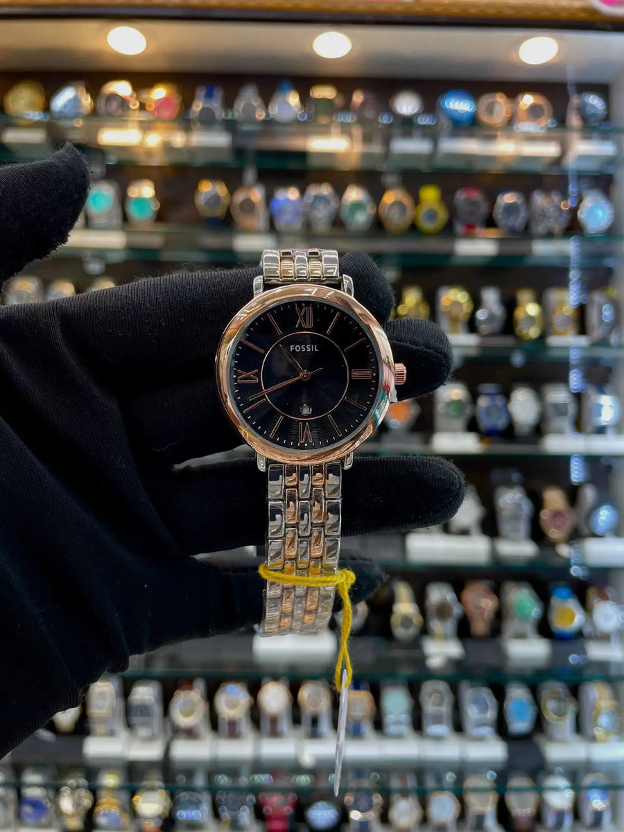 Fossil plain dial watch for girls under budget