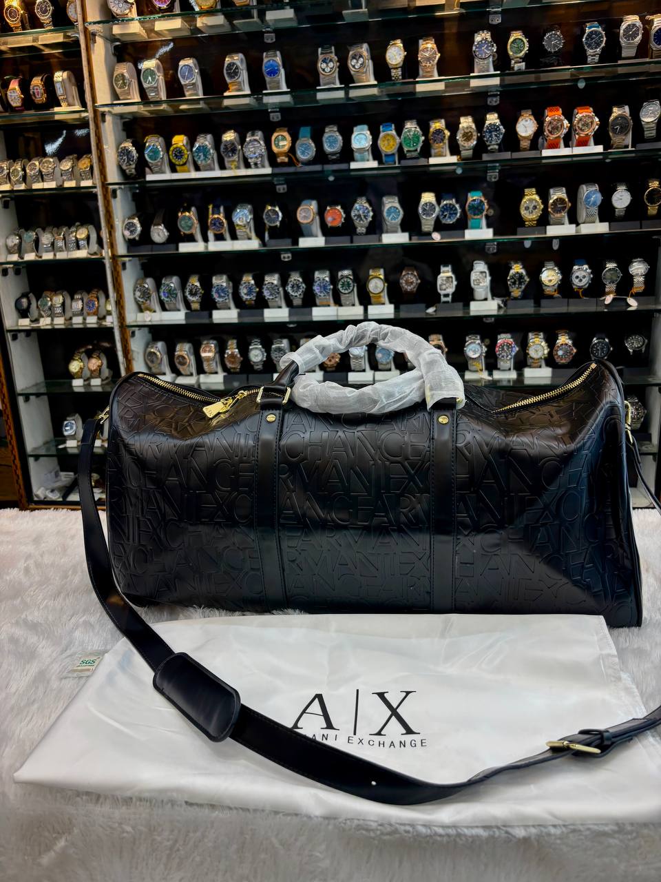 ARMANI EXCHANGE EMBOSSED DUFFLE  🧳 BAG (TRAVEL 🧳 BAG)