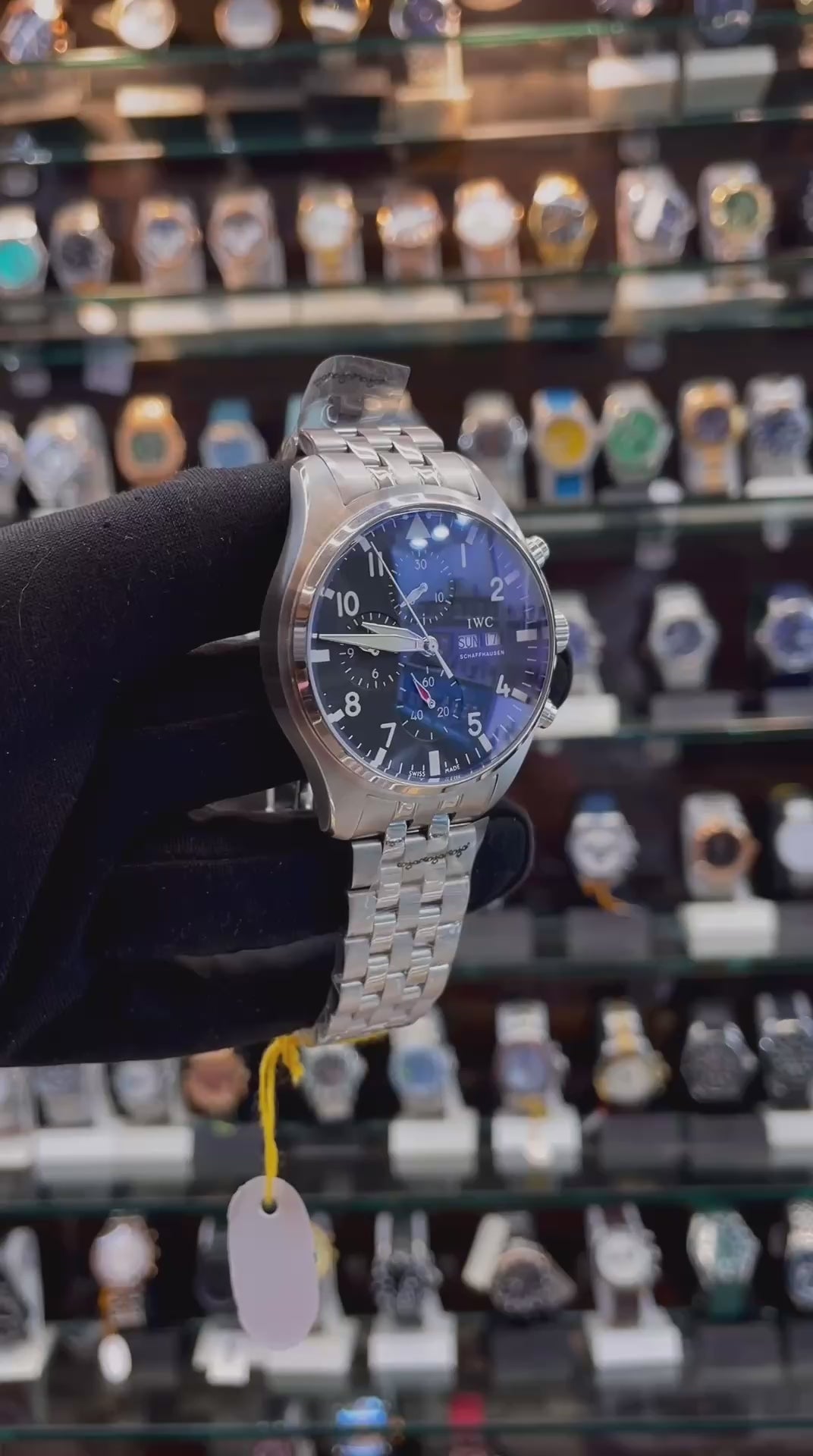 IWC SCHAFFHAUSEN PILOT'S WATCH CHRONOGRAPH IN MASTER PIECE 🤩
