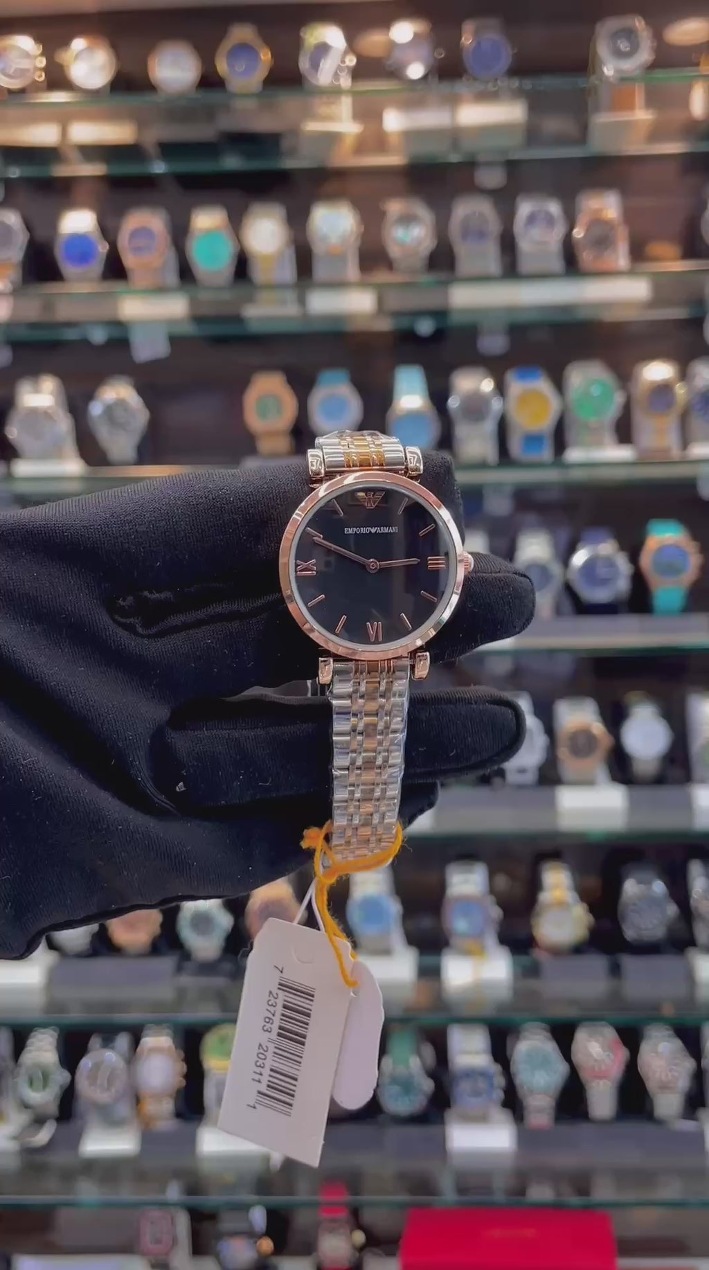 EMPORIO ARMANI. ROSE 🌹 GOLD 🥇 DIAL IN  BLACK 🖤 FOR  GIRLS