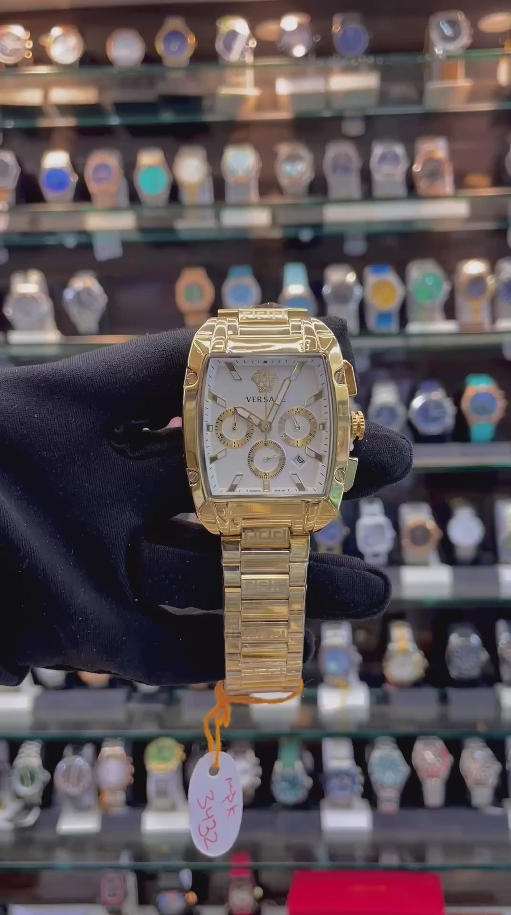 VERSACE CHRONOGRAPH FOR MENS IN GOLD 🥇