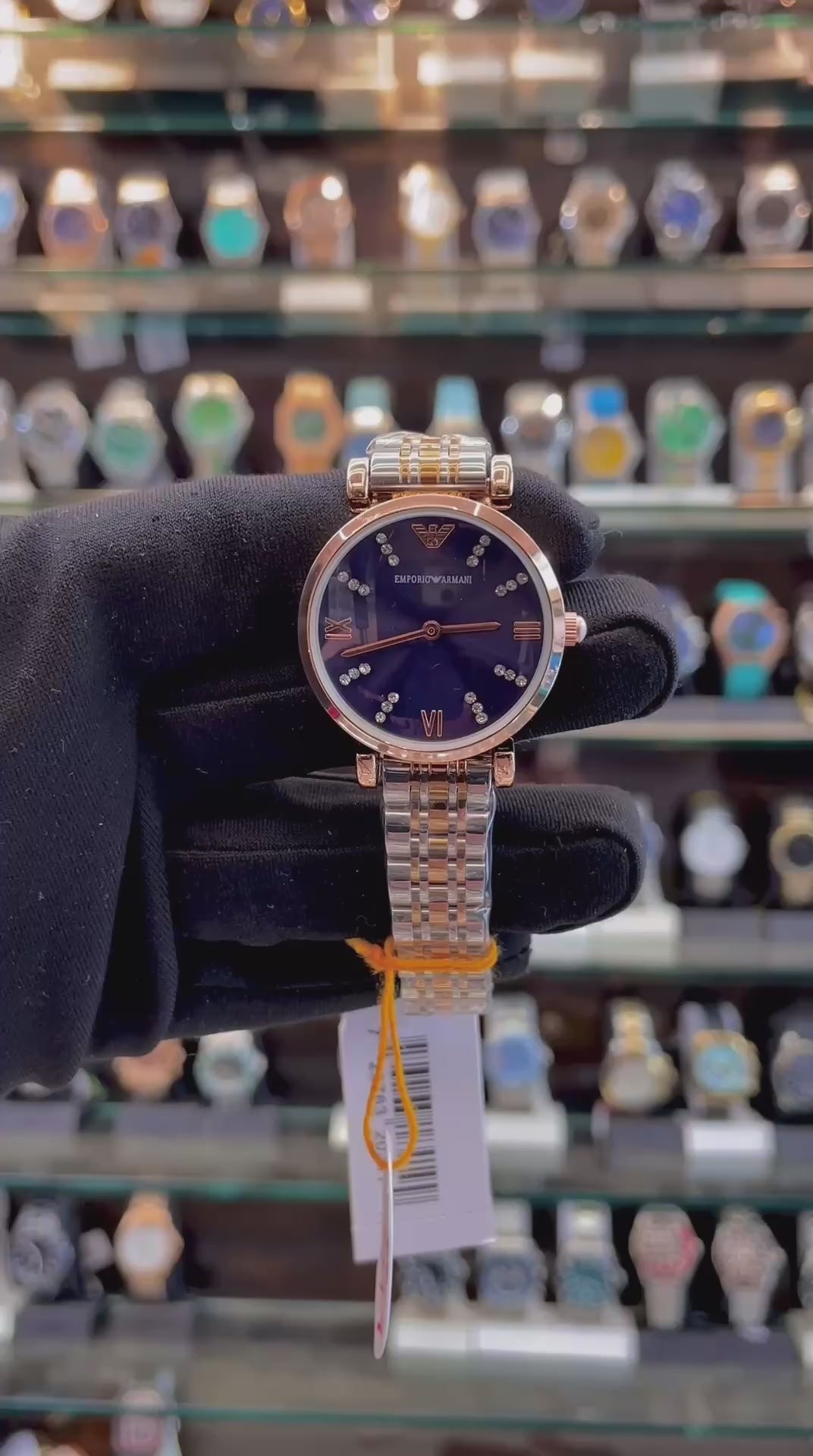 EMPORIO ARMANI. ROSE 🌹 GOLD 🥇 DIAL IN GIRLS BLUE 💙 DIAL