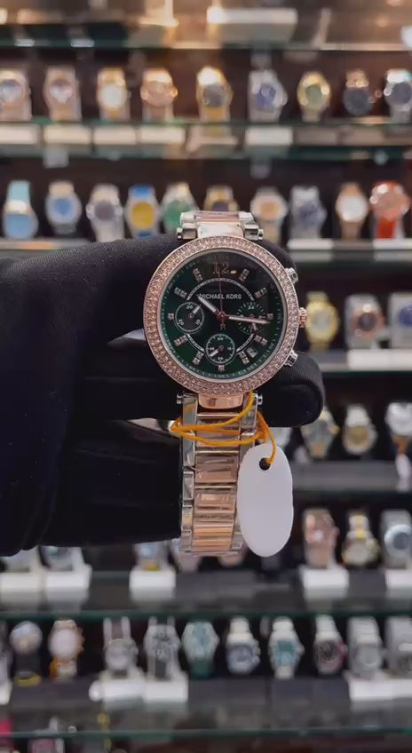 MICHAEL KORS (MK) NOW IN CHRONO WORKING ✅ FOR GIRLS 🔥 BOLD DIAL GREEN