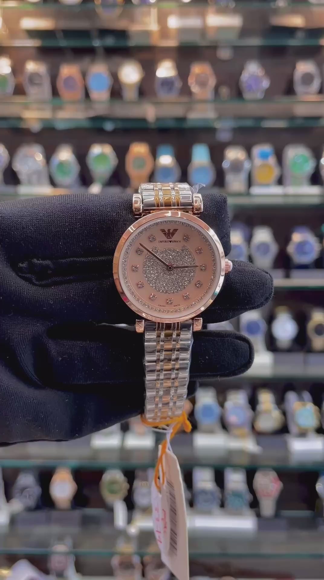 EMPORIO ARMANI. ROSE 🌹 GOLD 🥇 DIAL IN GIRLS