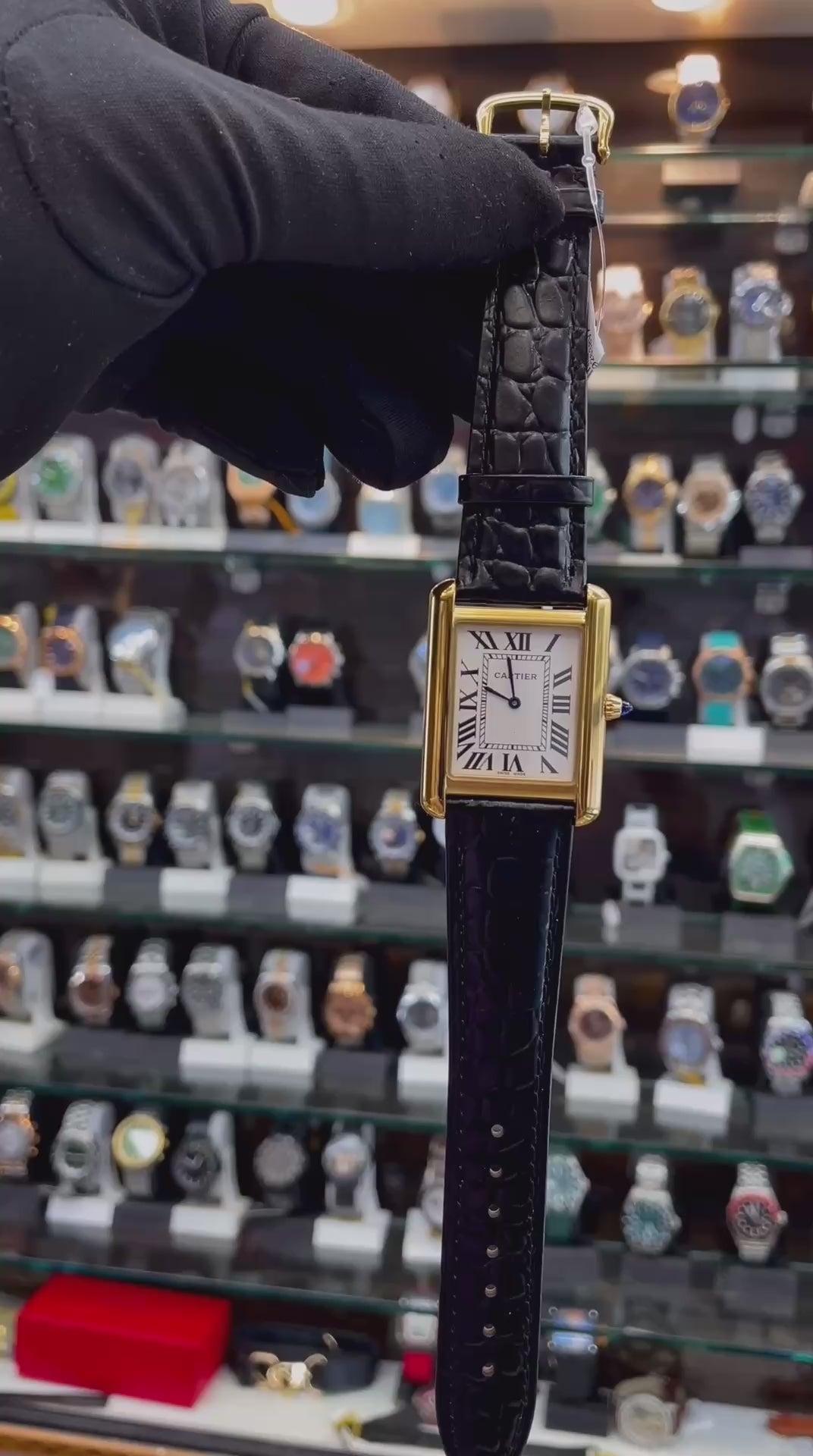CARTIER TANK IN MASTER GOLD 🥇 BODY FOR MENS 31MM