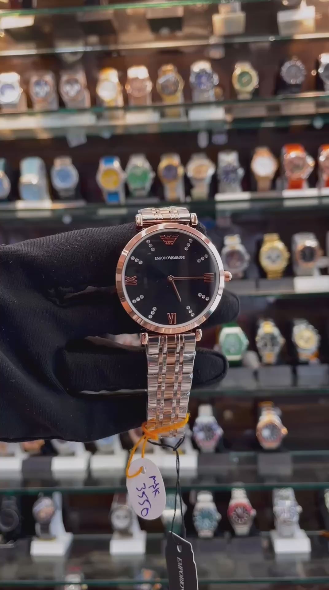 EMPORIO ARMANI. ROSE 🌹 GOLD 🥇 DIAL IN  BLACK 🖤 FOR  GIRLS  DUAL TONE