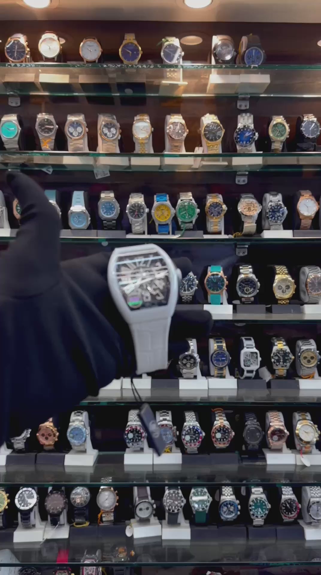 FRANCK MULLER YATCHING WHITE 🤍 CERAMIC BODY IN ETA MACHINE ⚙️