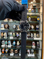 Oris aquis black silicon automatic