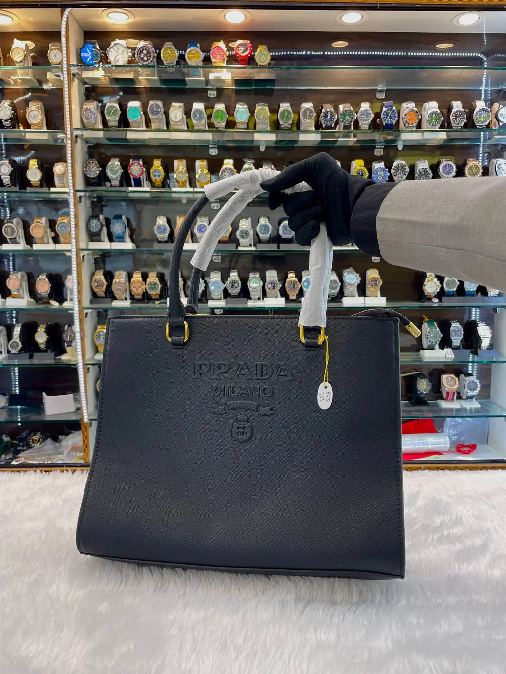 Prada full black hand bag for girls with pouch