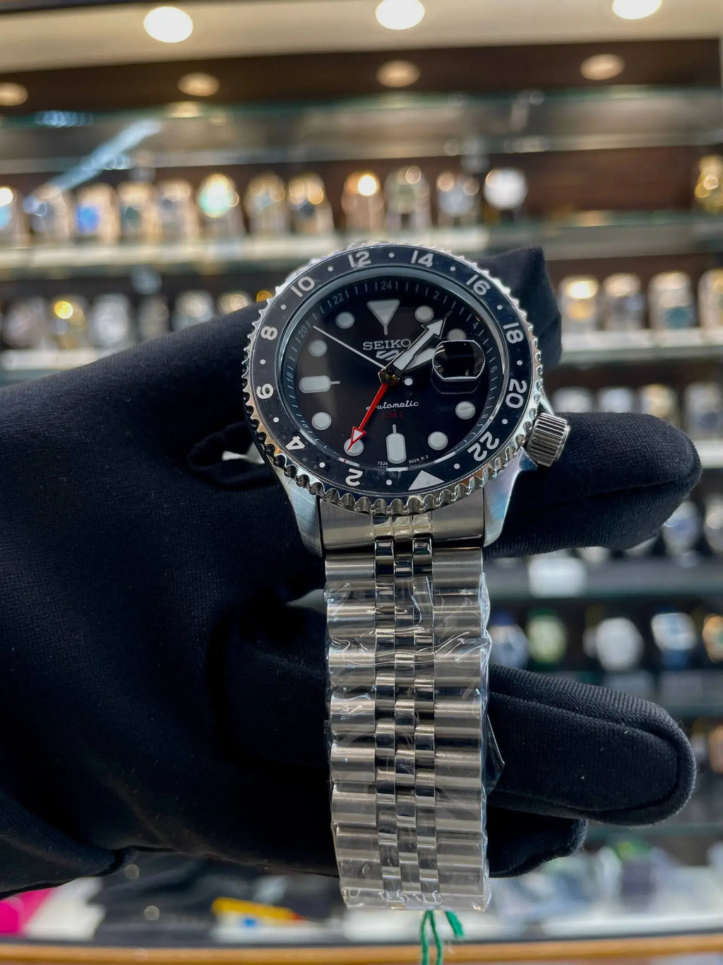 Seiko gmt now in automatic best quality