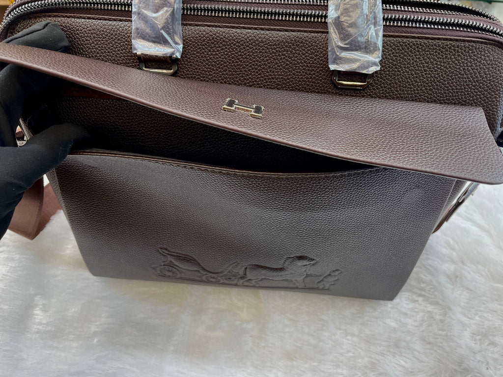 HERMES LAPTOP BAG WITH TEXTURED EMBOSSED CARRIAGE IN MASTER PIECE 🤩
