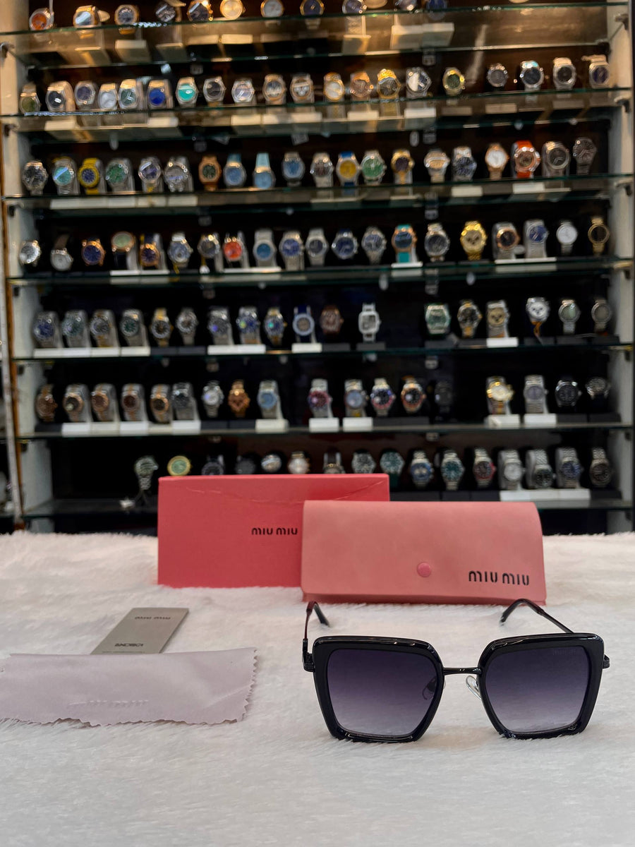 MIU MIU BLACK OVERSIZED SQUARE SUNGLASSES 🕶️ FOR GIRLS