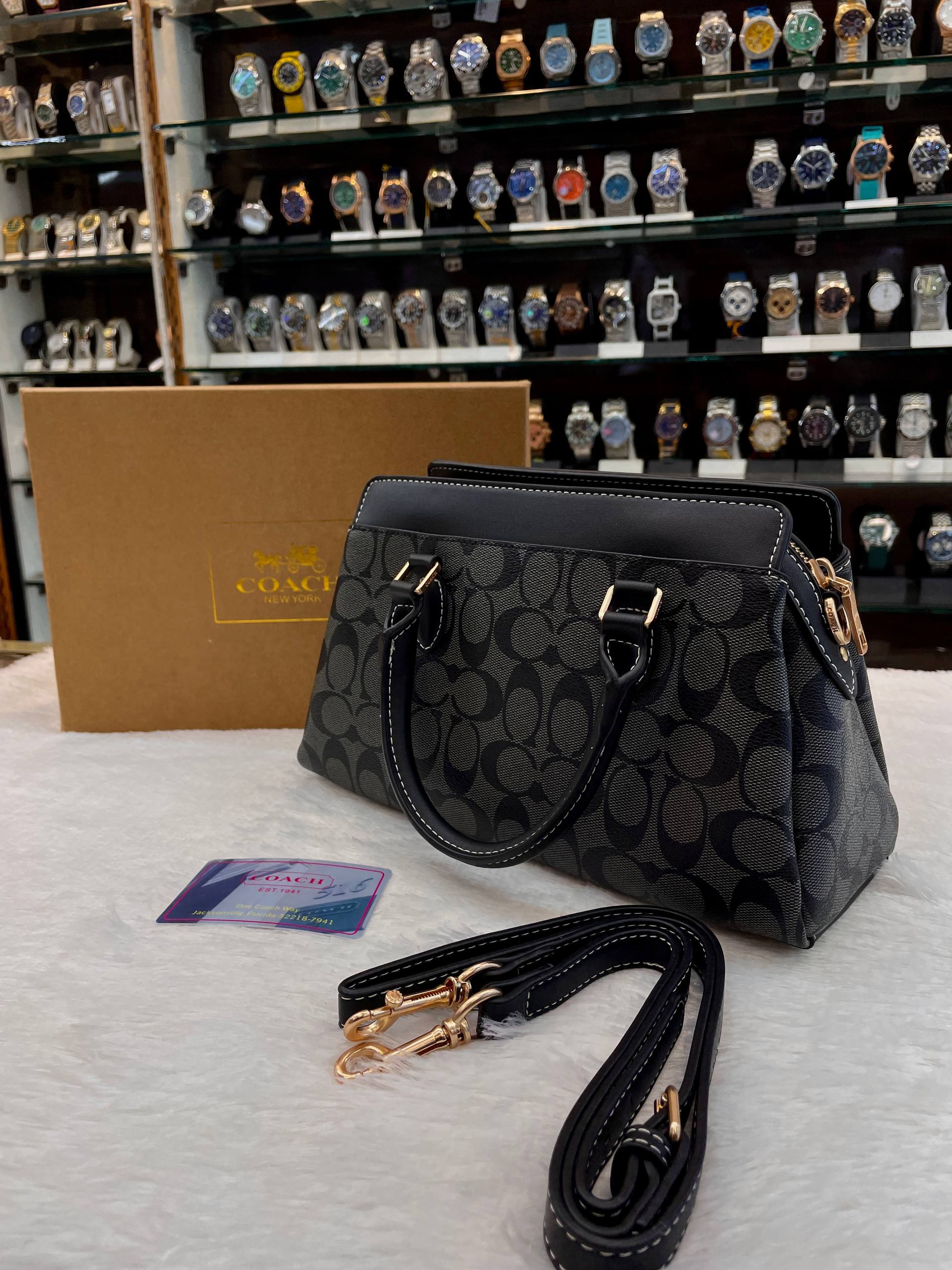 COACH DARCIE CARRYALL IN BLOCKED SIGNATURE CANVAS BLACK 🖤