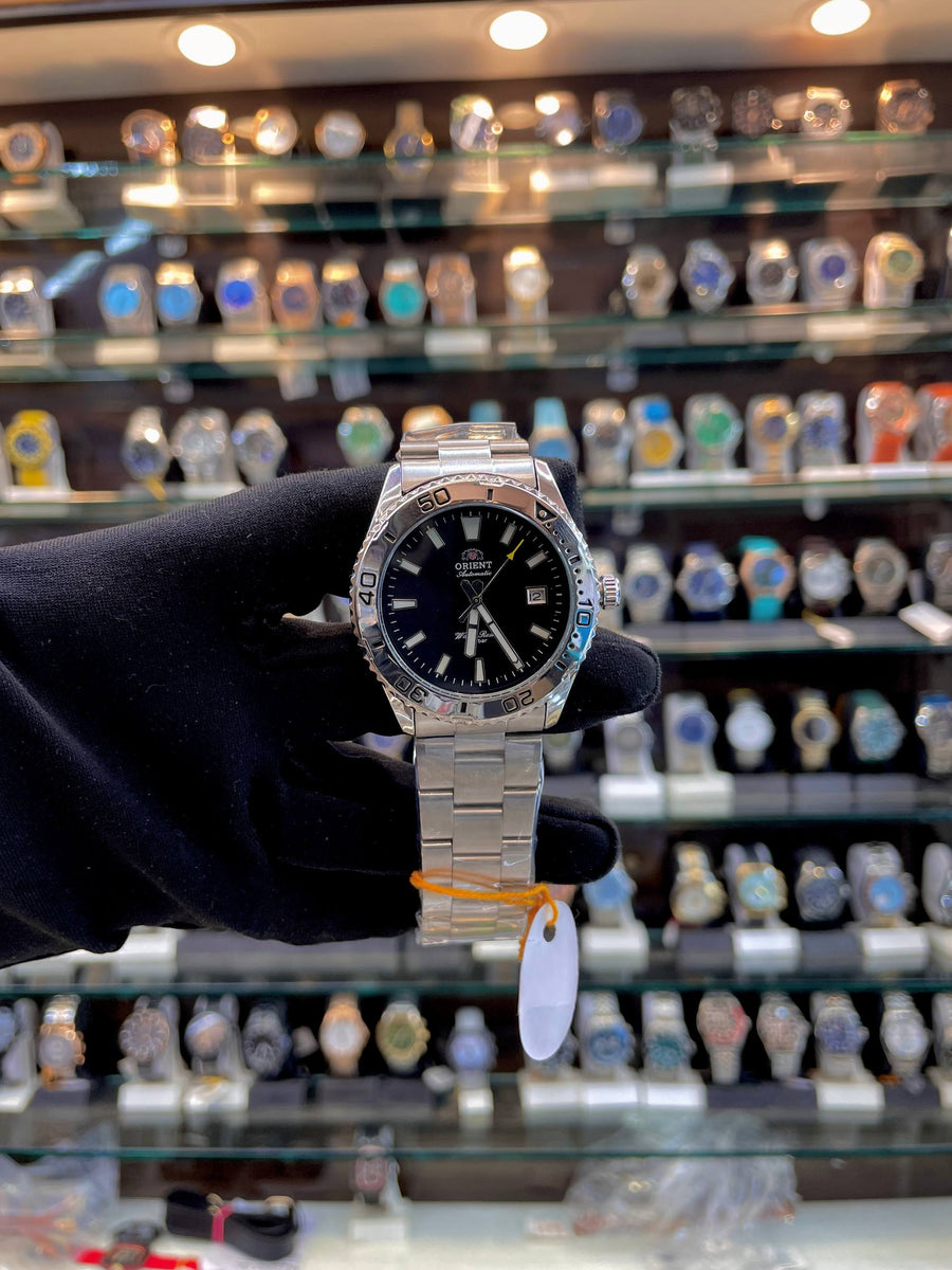 ORIENT NOW IN AUTOMATIC UNDER BUDGET FOR MENS BLACK 🖤 DIAL
