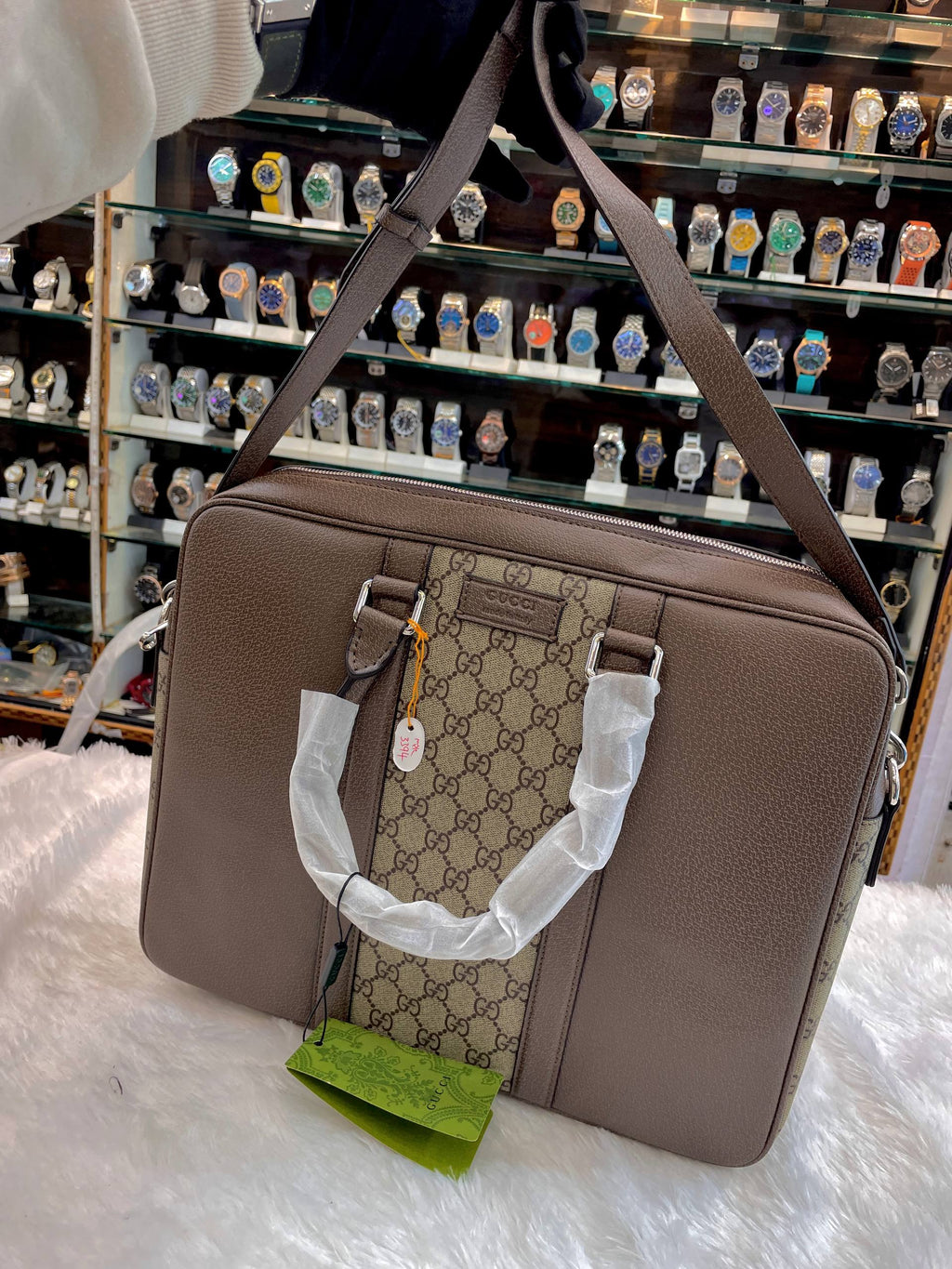 GUCCI GG SUPREME BRIEFCASE 💼 LAPTOP BAG IN MASTER PIECE 🤩