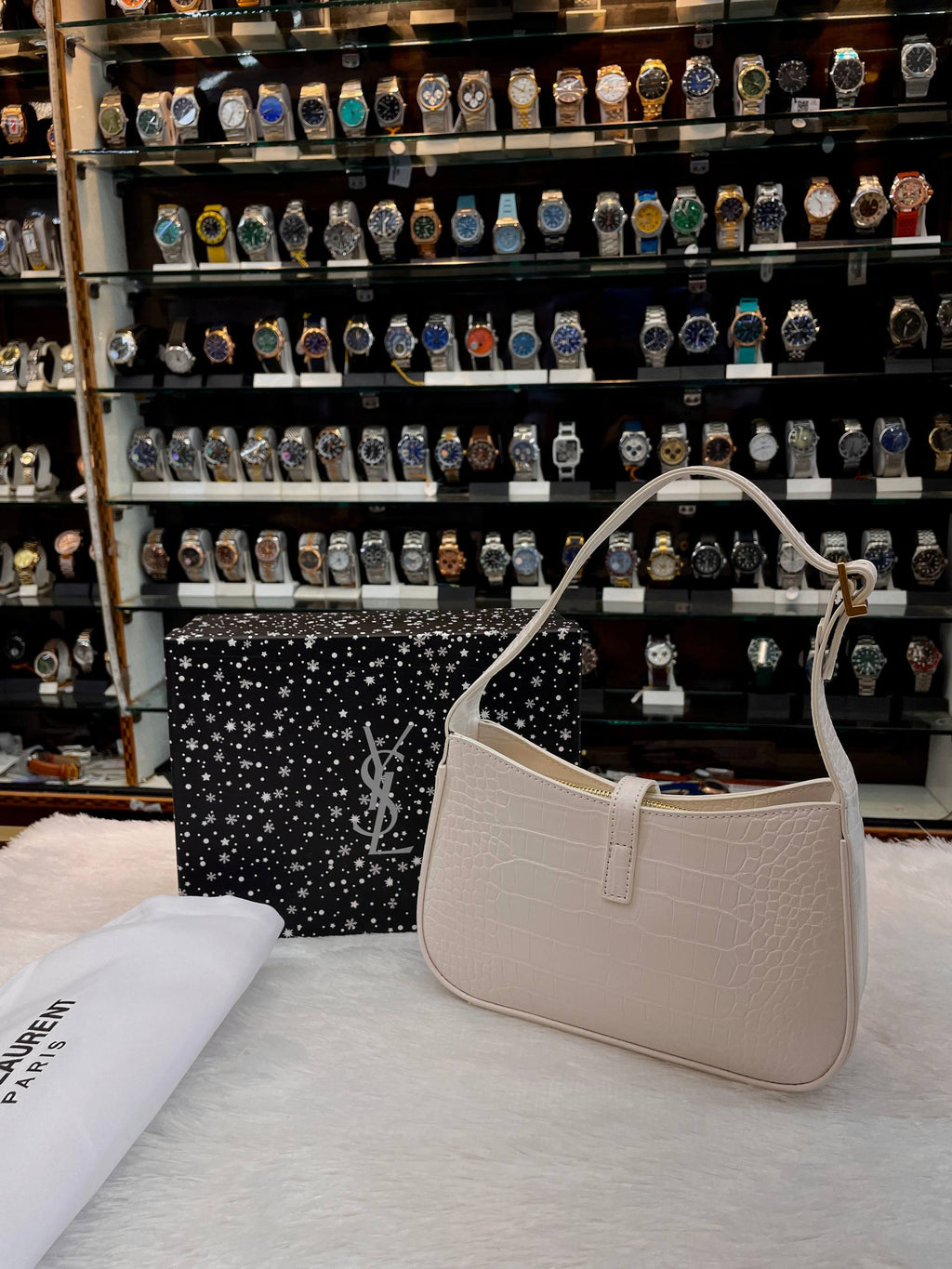 YSL SAINT LAURENT LE 5 À 7 BAG IN WHITE 🤍 🤩 HEAVY QUALITY 💯